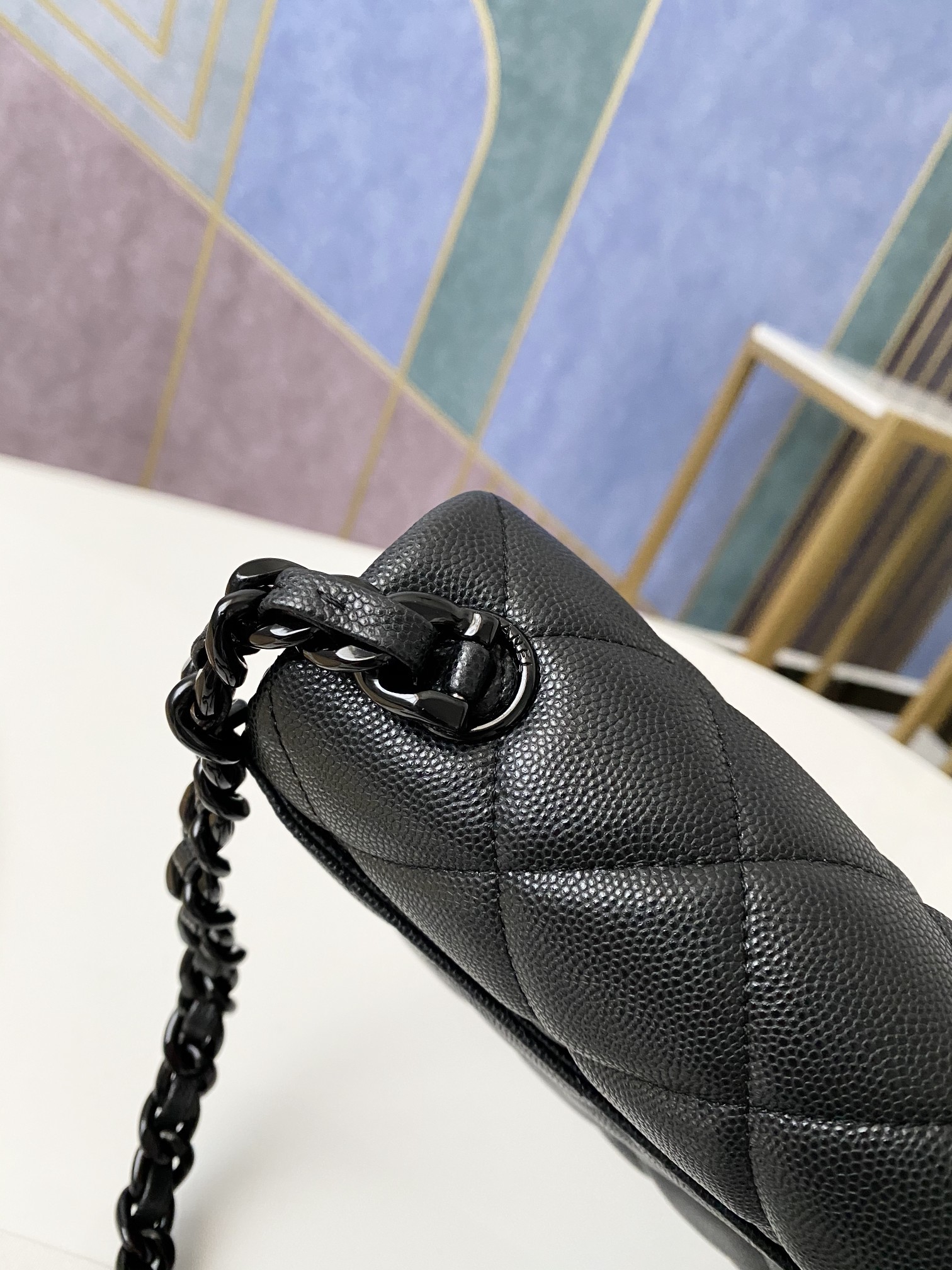 Handbag Chanel 2303 size 24x16.5x7 cm - vstockx