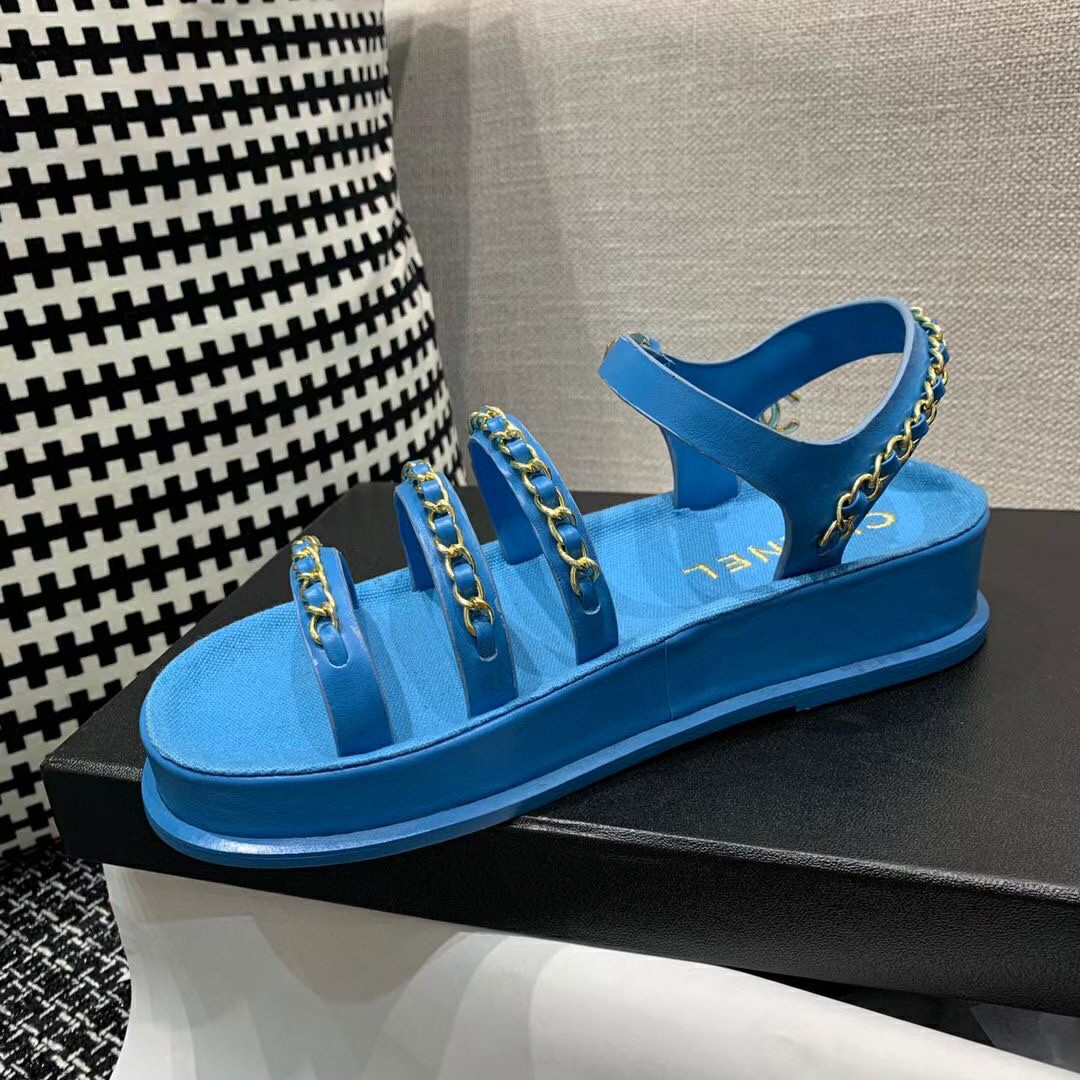 Chanel Slides 15 - vstockx