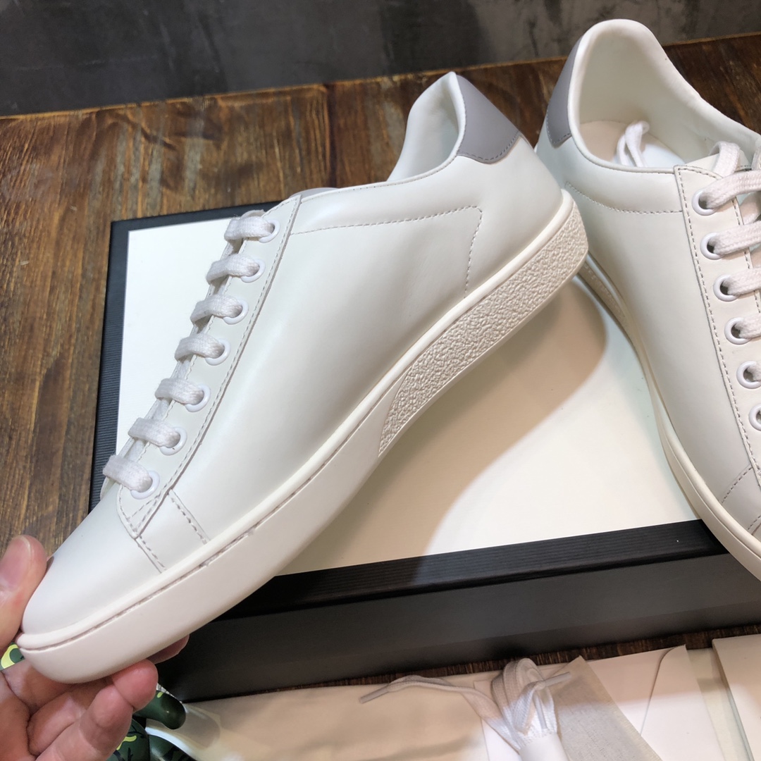 Gucci Ace Perforated Interlocking G (W) - vstockx