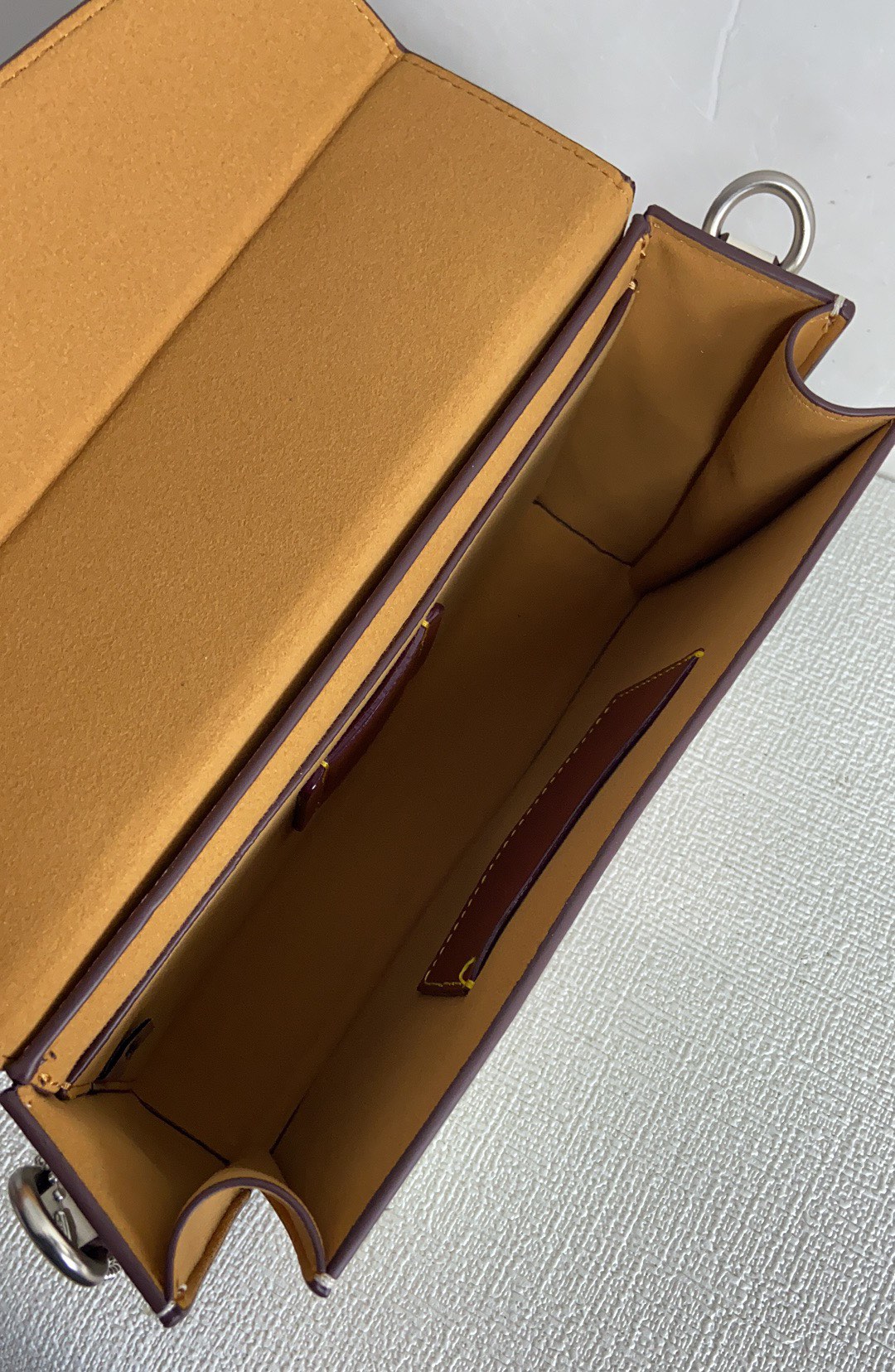 Handbags Coach CH750 size:23*14*5 - vstockx