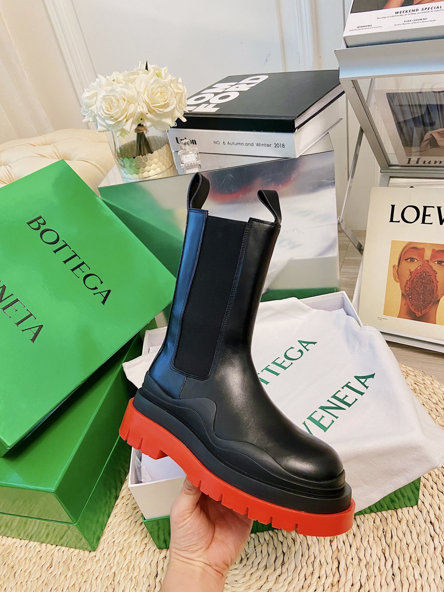 Bottega Veneta Boots 32 - vstockx