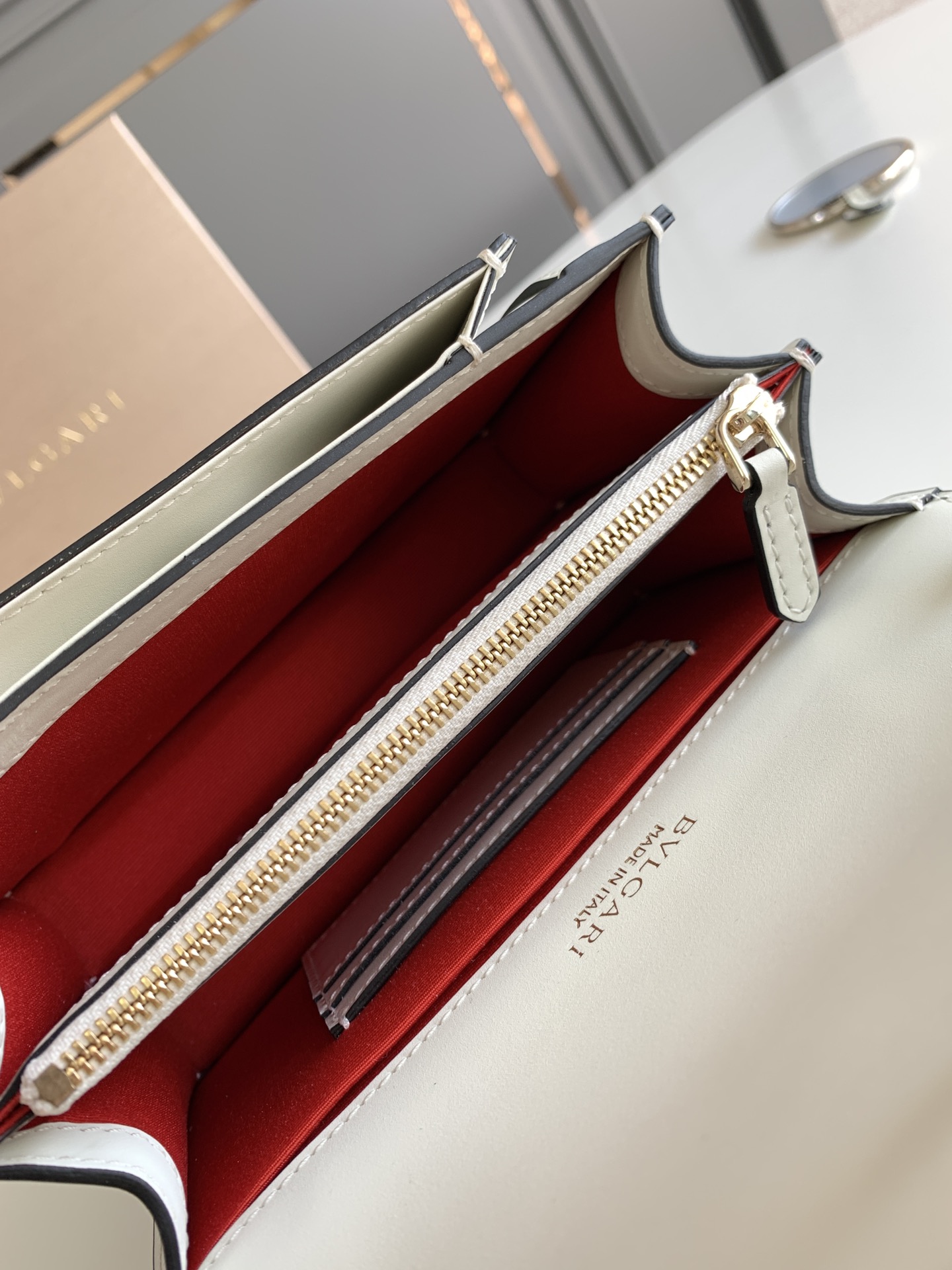 Handbags Bvlgari Serpenti Forever size:25*17*8 cm - vstockx