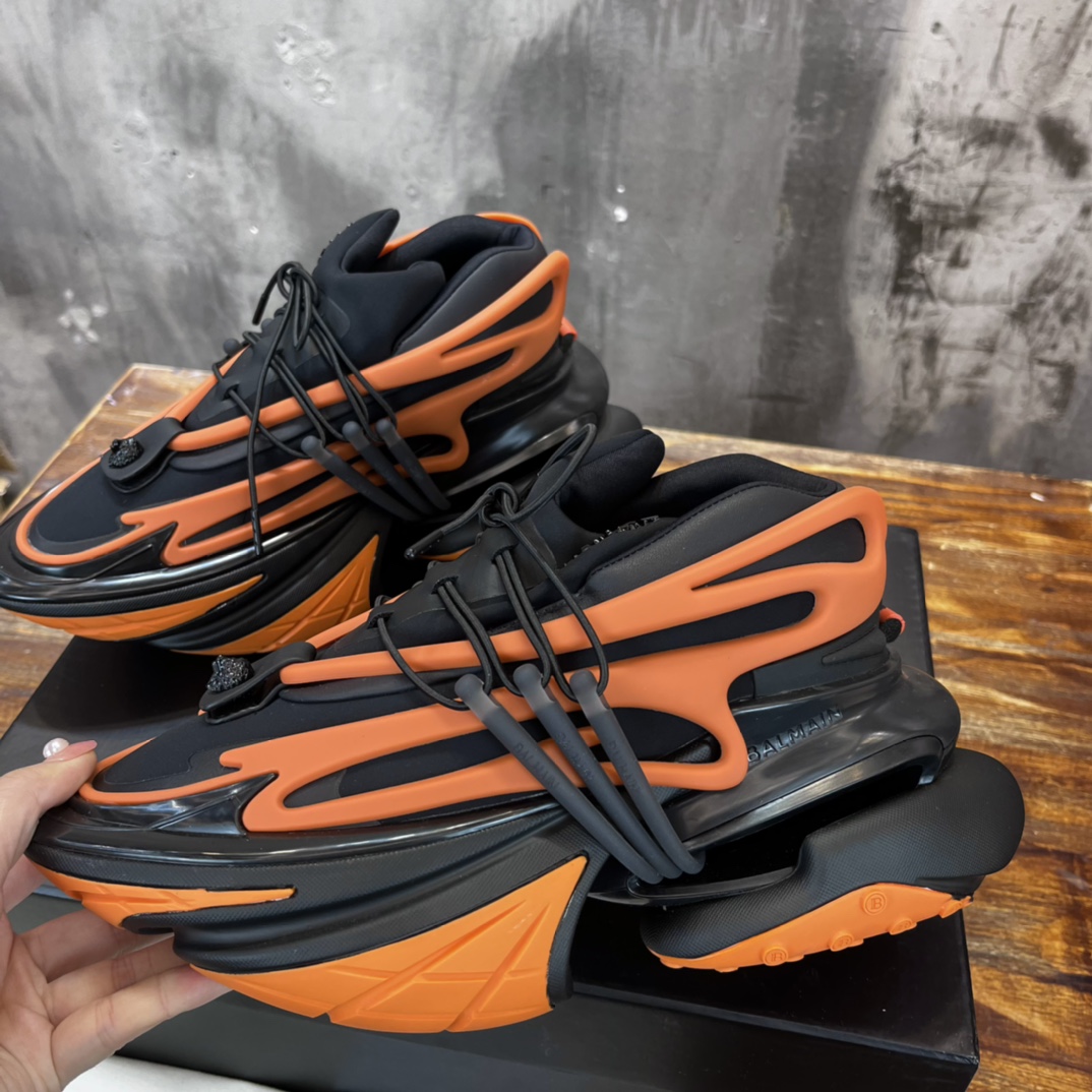 Balmain Unicorn Low-Top Orange Black - vstockx