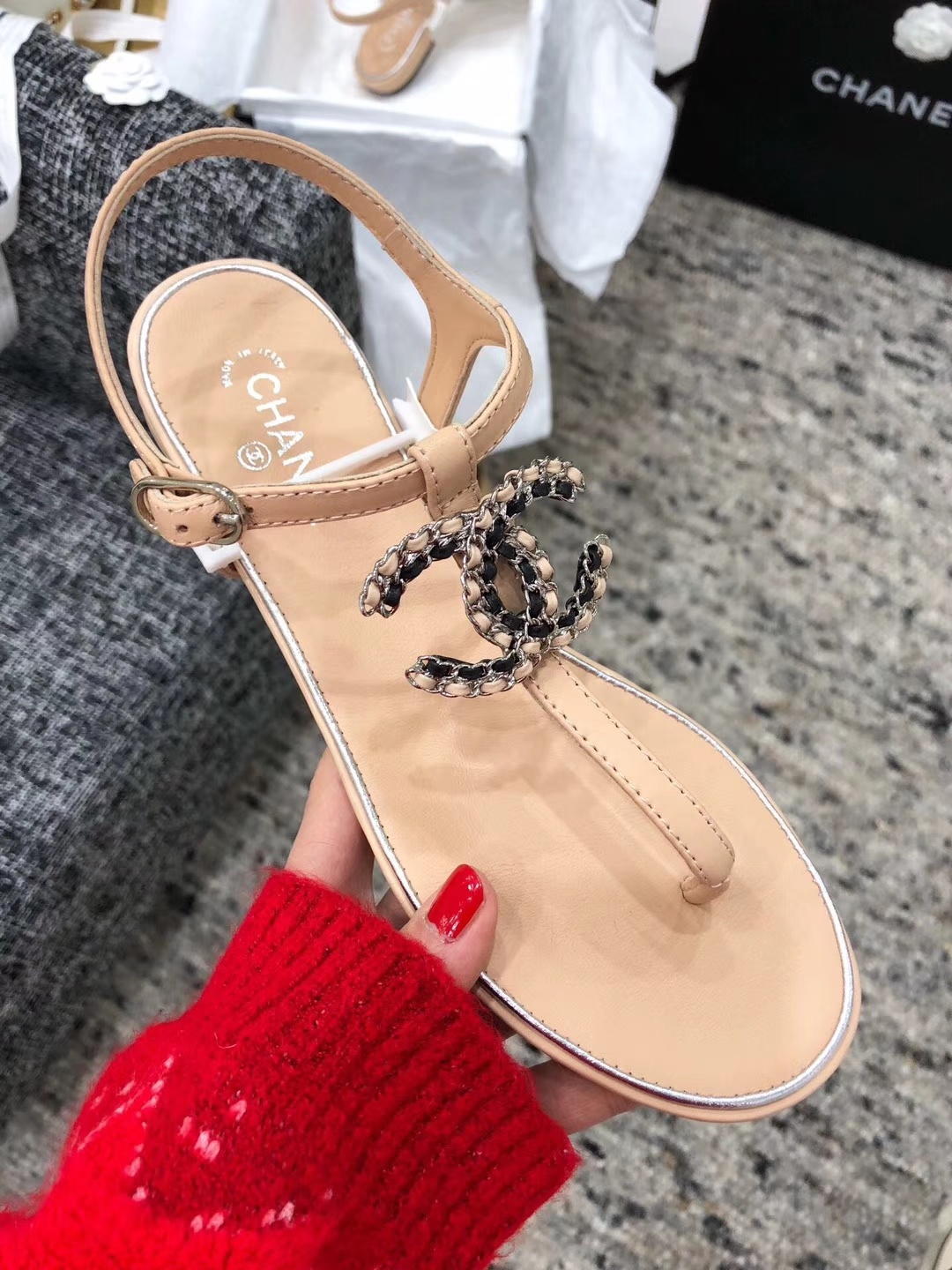 Chanel Slides 38 - vstockx
