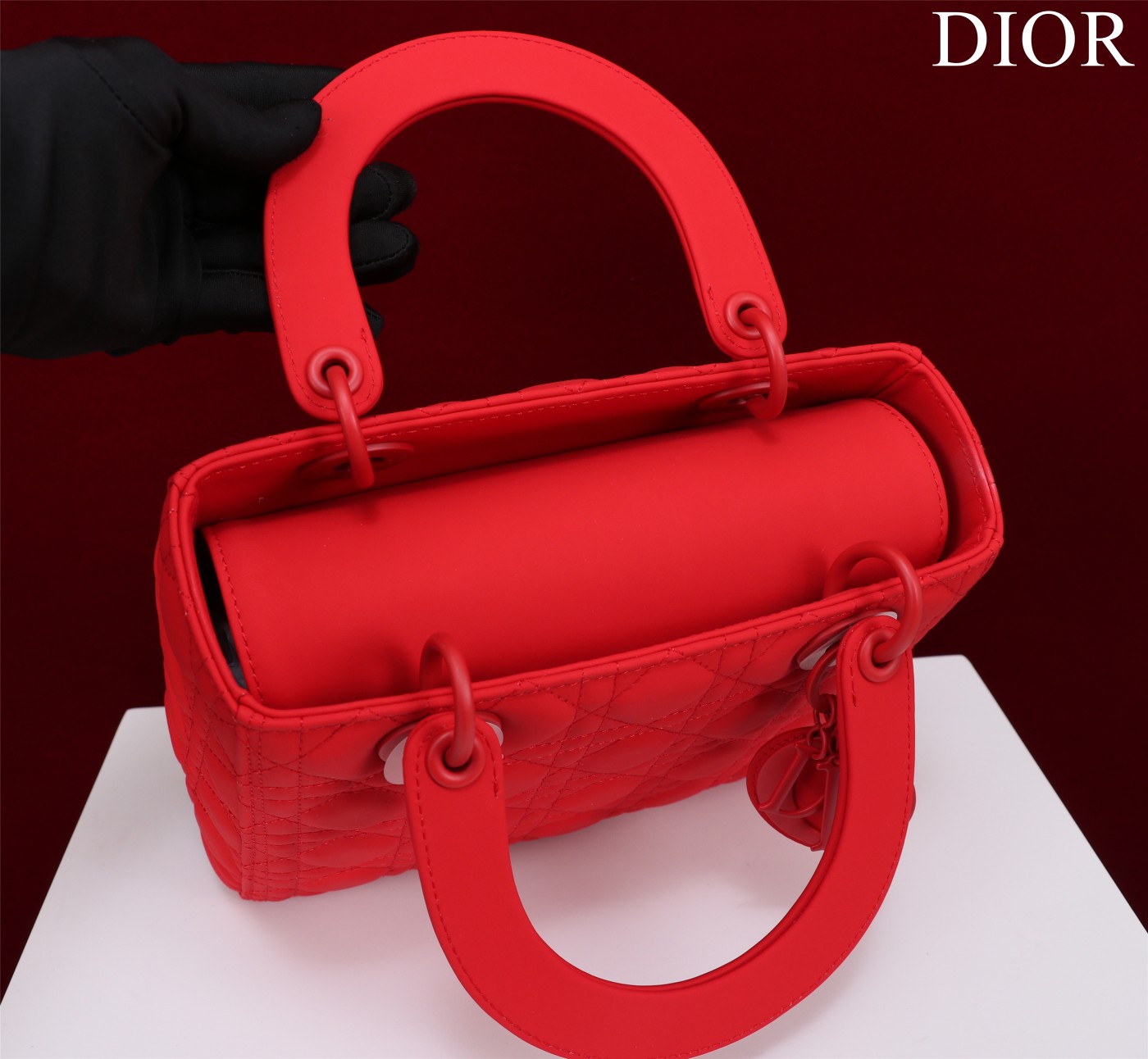 Handbag Dior M0565 size 32*24*12 cm - vstockx