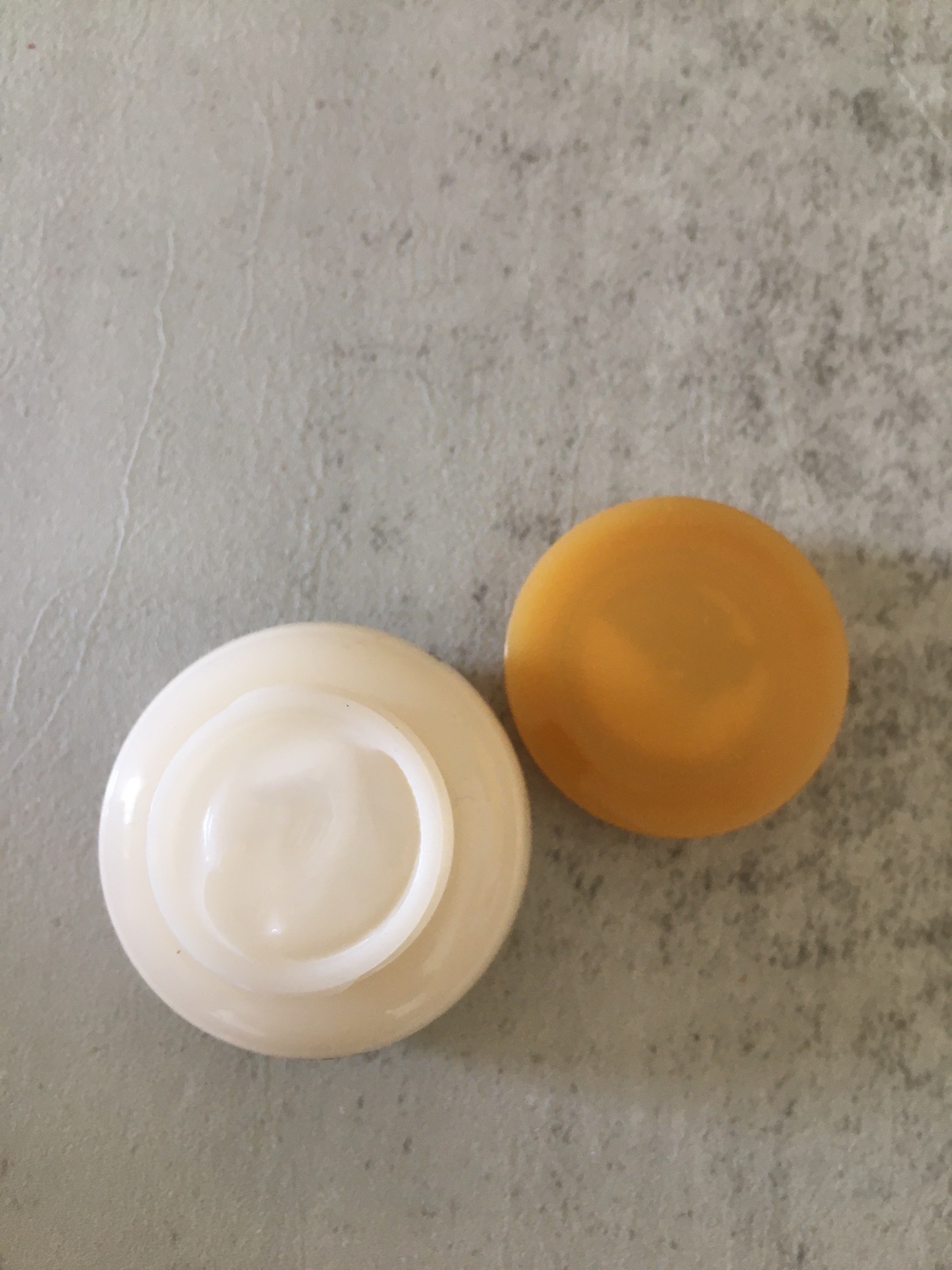 Perfume Sulwhasoo 2 - vstockx