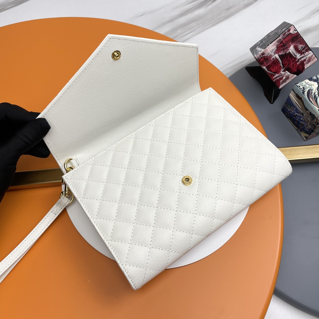 Handbags SAINT LAURENT 617662 size 21x16x3 cm - vstockx