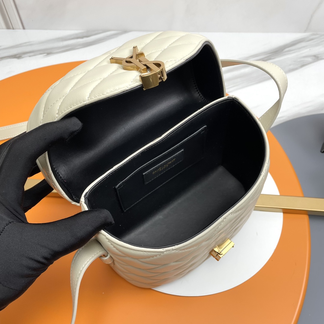 Handbags SAINT LAURENT 710080 size 19  15  8 cm - vstockx