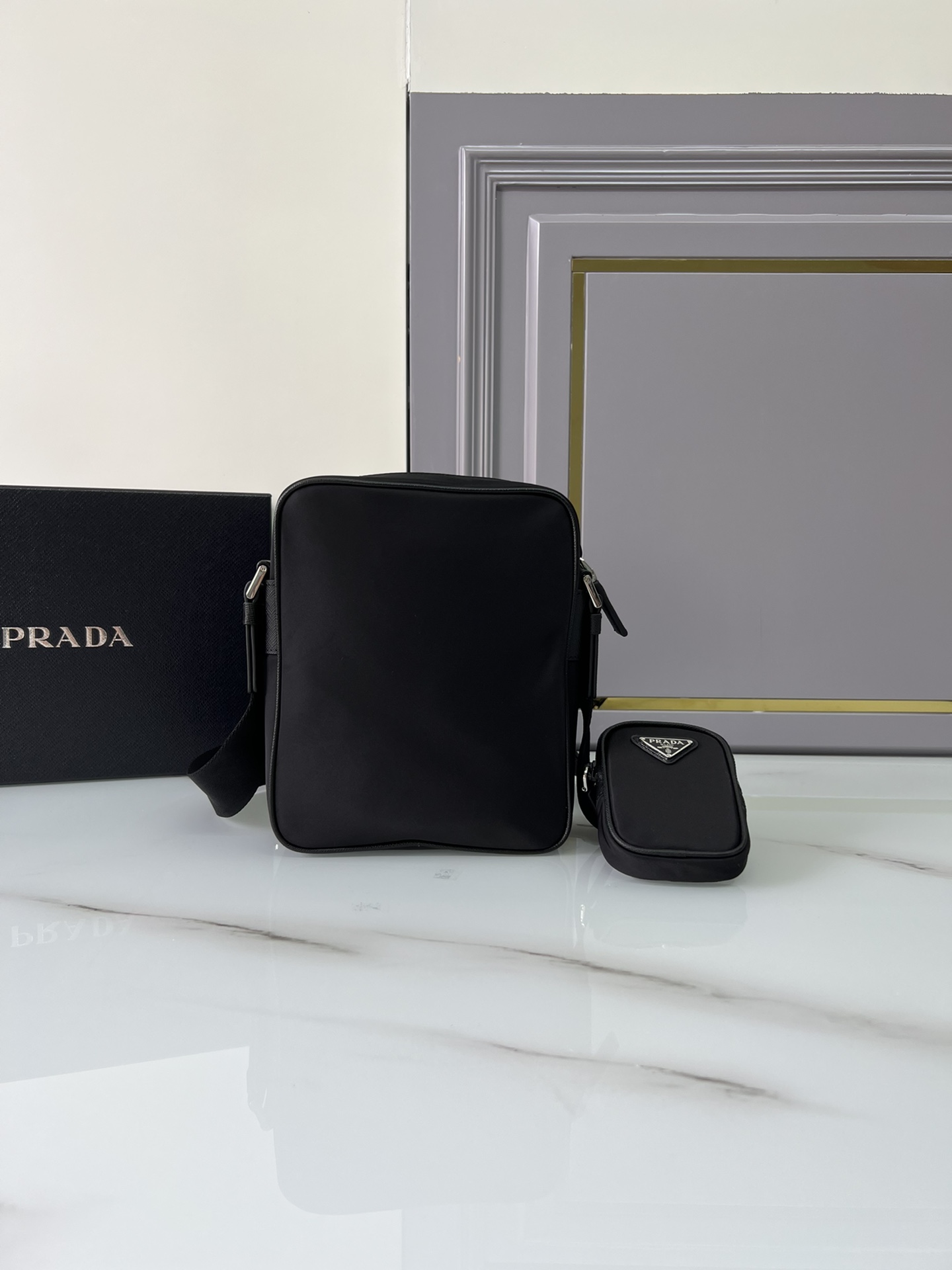 handbags prada 2VH112 20*16*5 - vstockx