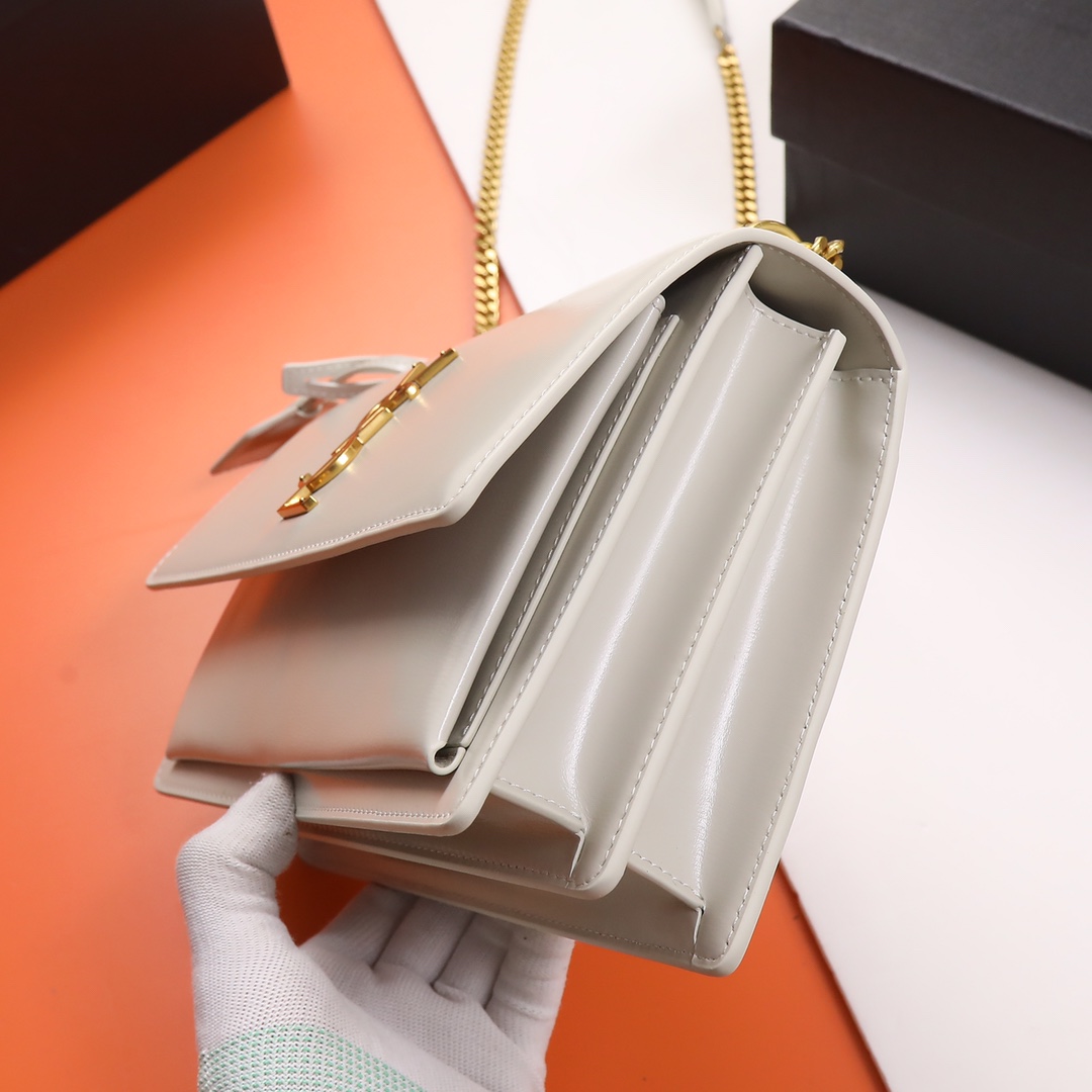 Handbags SAINT LAURENT 442906 size 22x8x16 cm - vstockx