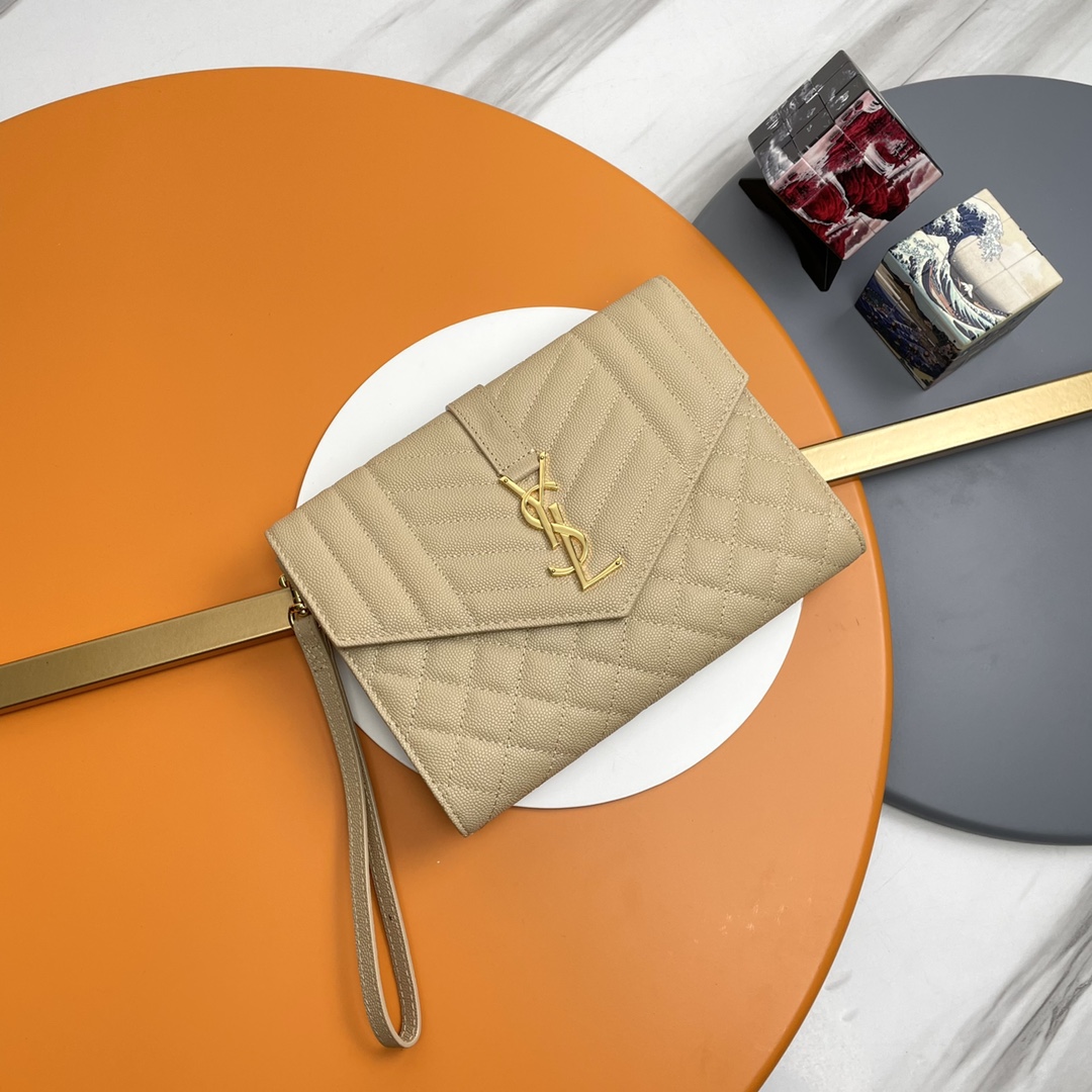 Handbags SAINT LAURENT 617662 size 21x16x3 cm - vstockx