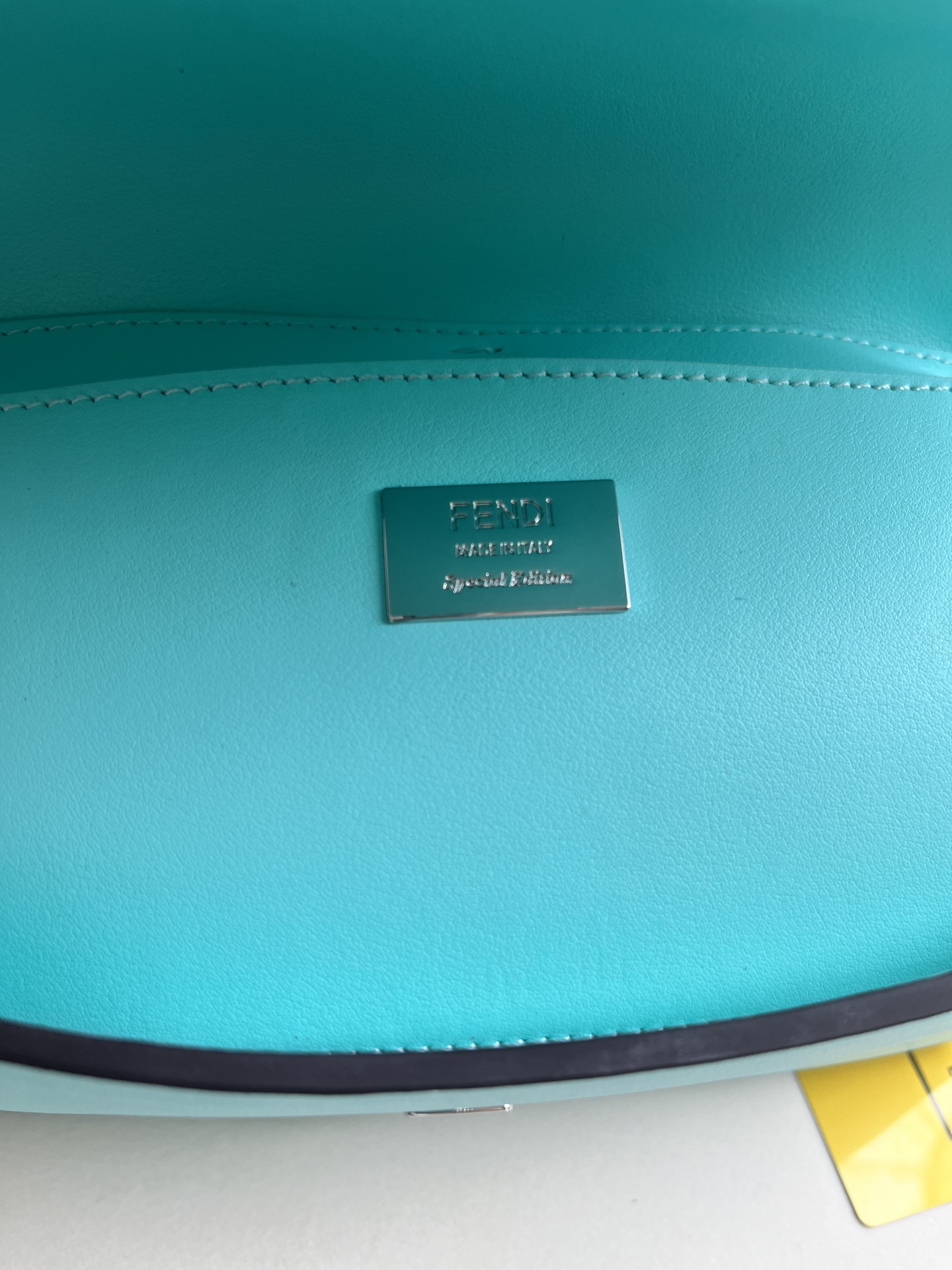 handbags FENDI 5012 size:26*5*15cm - vstockx