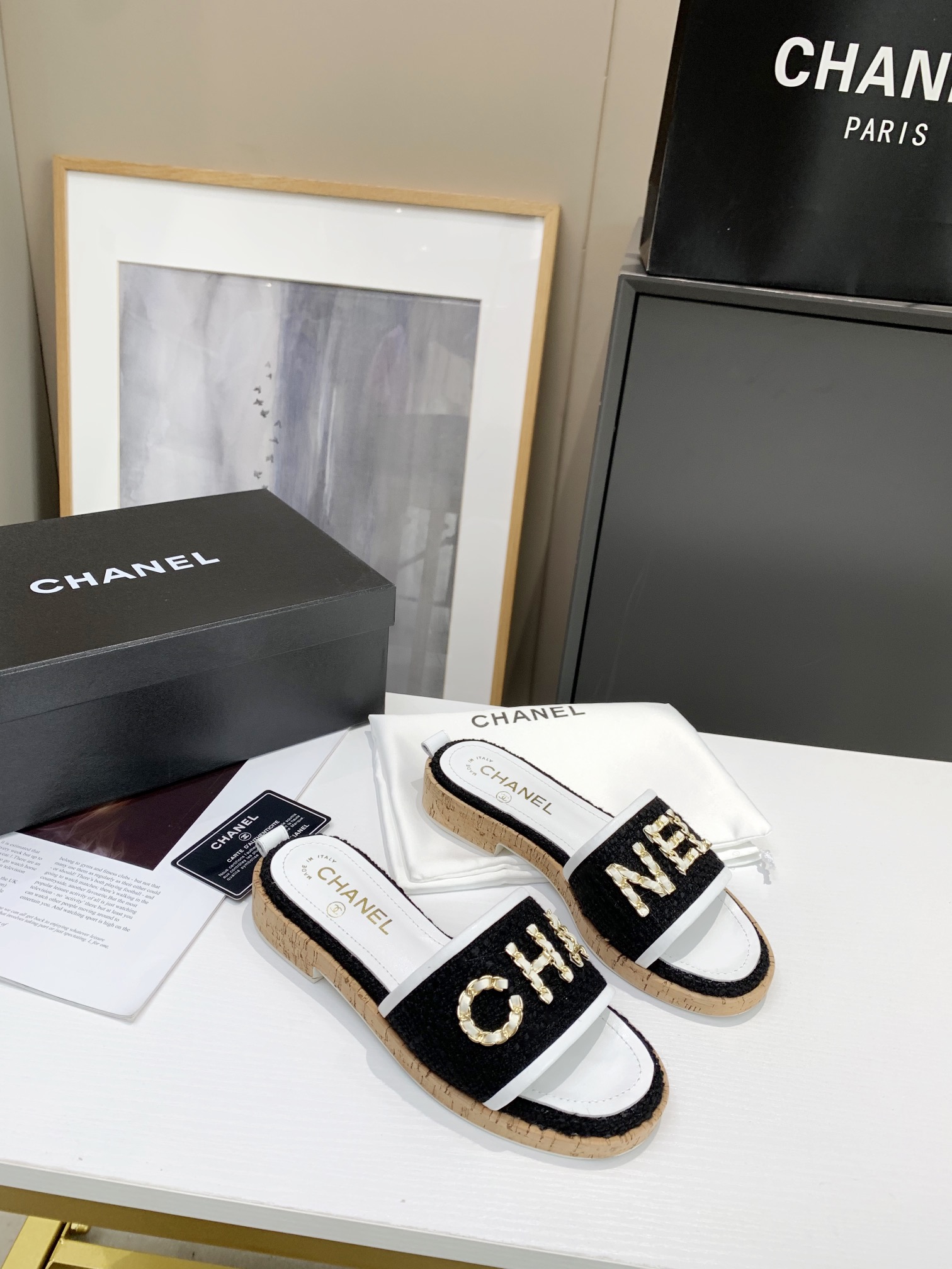 Chanel Slides 20 - vstockx