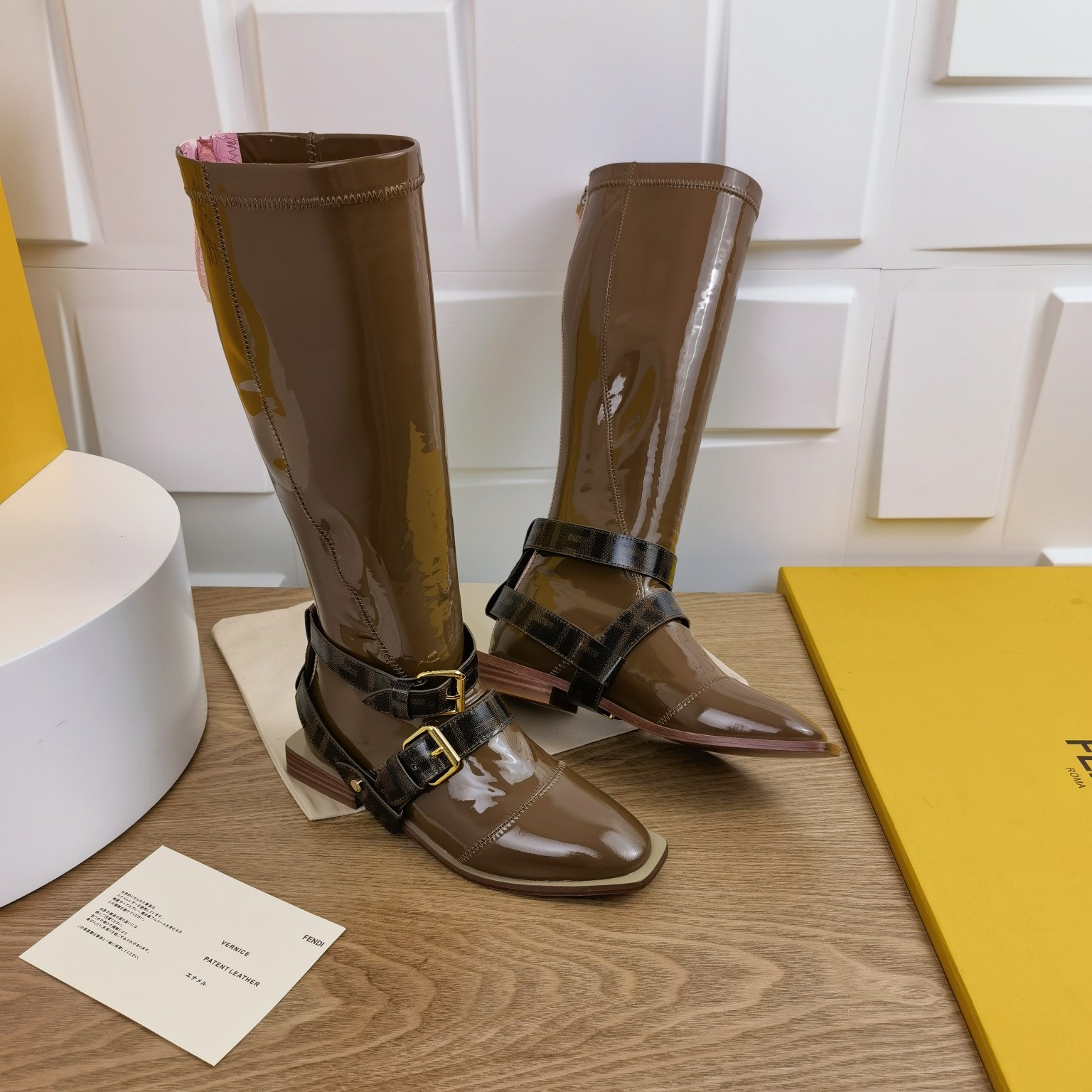 Fendi Boots 3 - vstockx