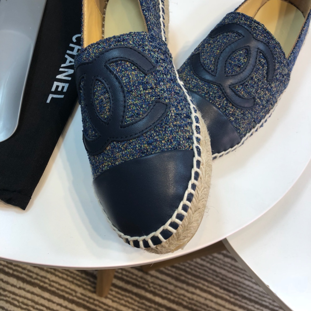 Chanel Loafers 35 - vstockx