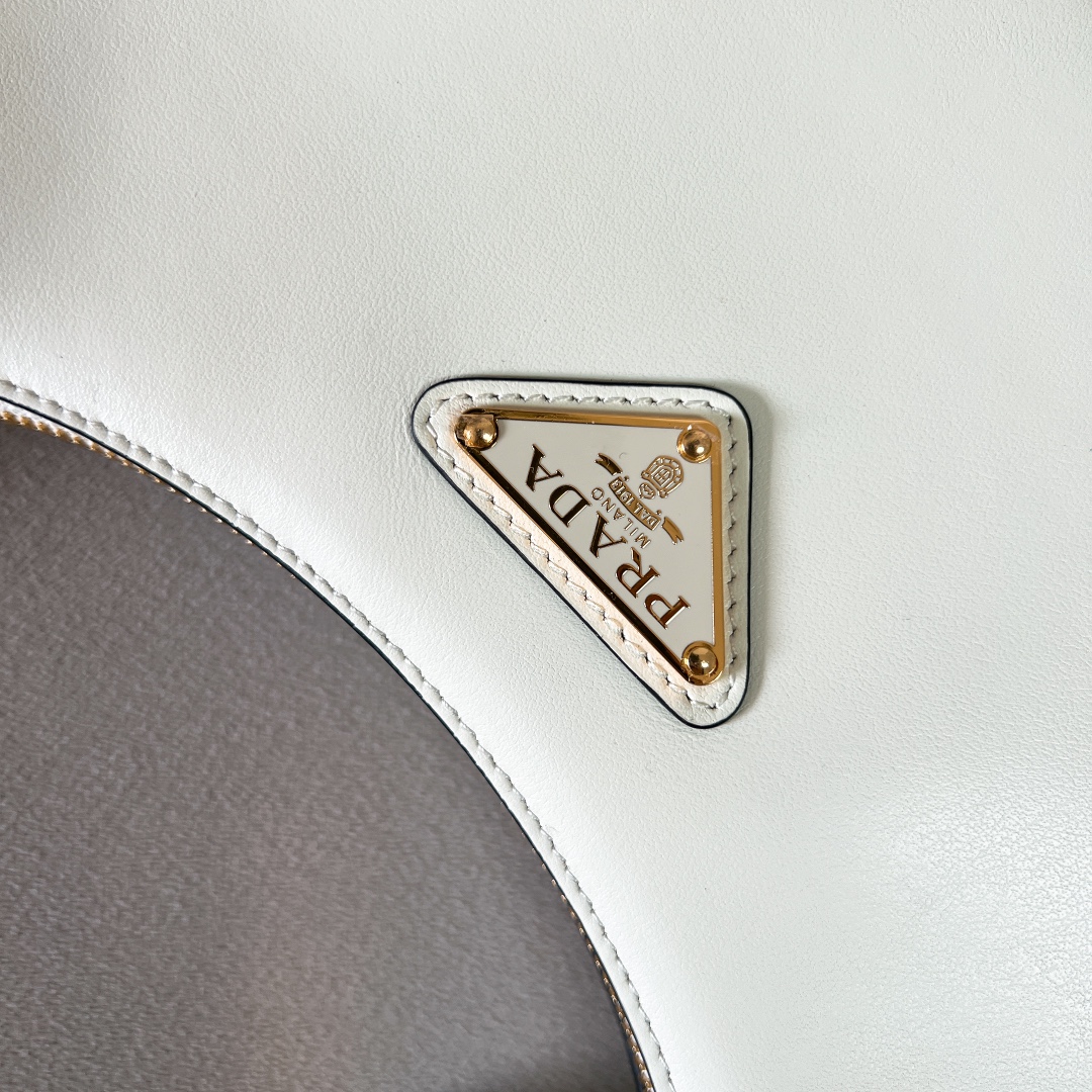 handbags prada 1BC199 18*16*5 - vstockx