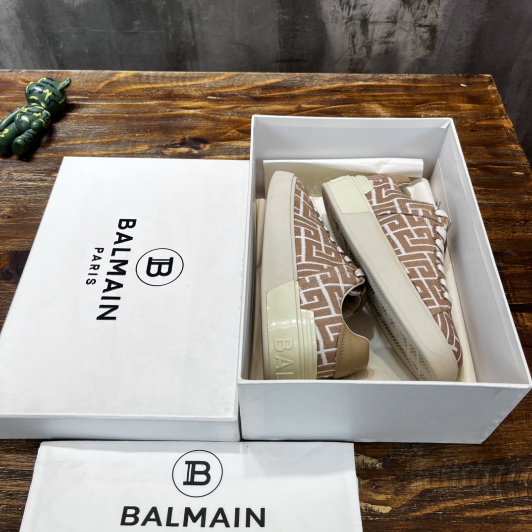Balmain B-Court sneaker 47 - vstockx