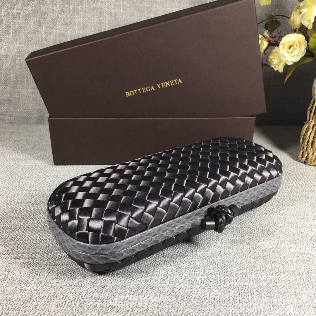 handbags Bottega Veneta 8651 size:25*9.5*4cm - vstockx