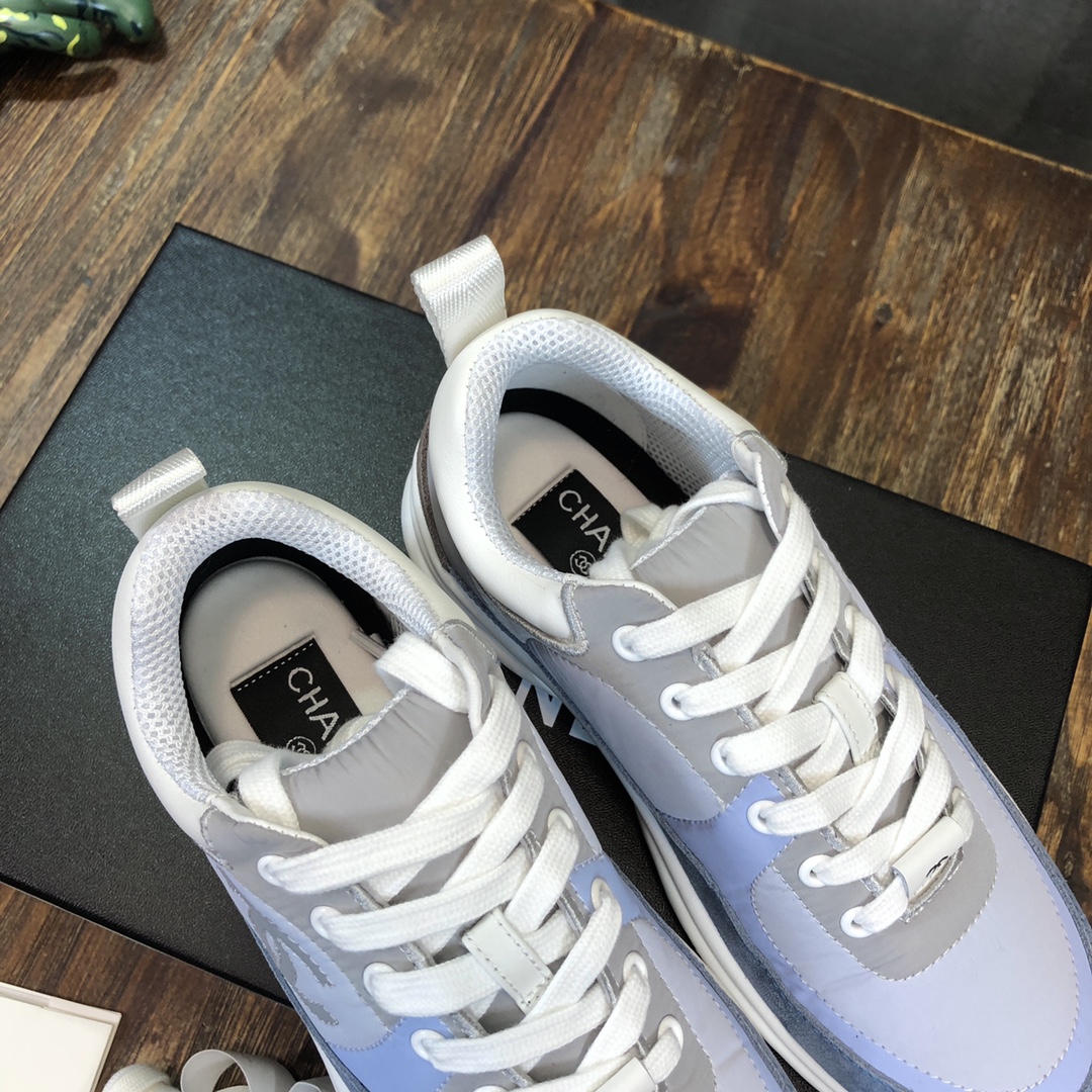 Chanel Fabric & Suede Calfskin Low Top Sneaker 30 - vstockx