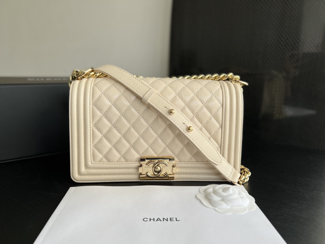 Handbag Chanel size 25 cm - vstockx