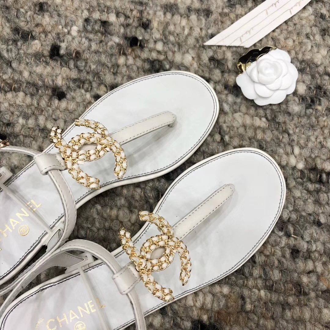 Chanel Slides 43 - vstockx