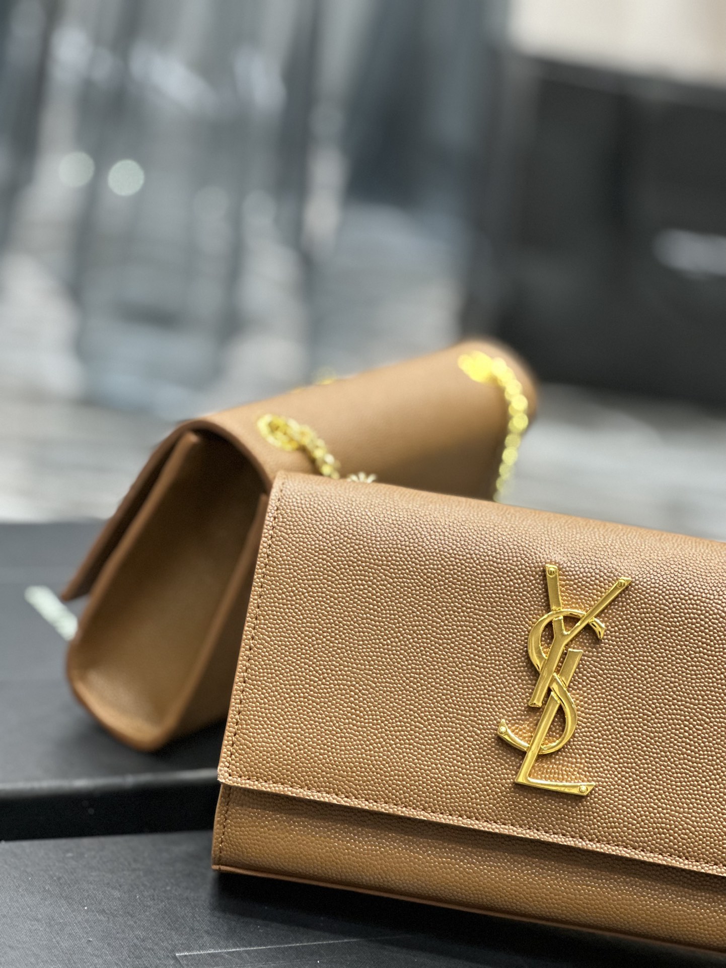 Handbags SAINT LAURENT 469390 size 20x13.5x5.5 cm - vstockx