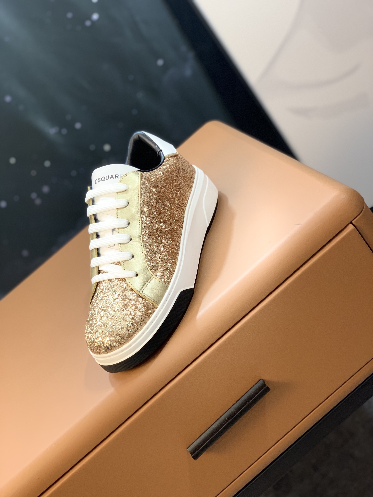 DSQUARED2 sneaker 18 - vstockx