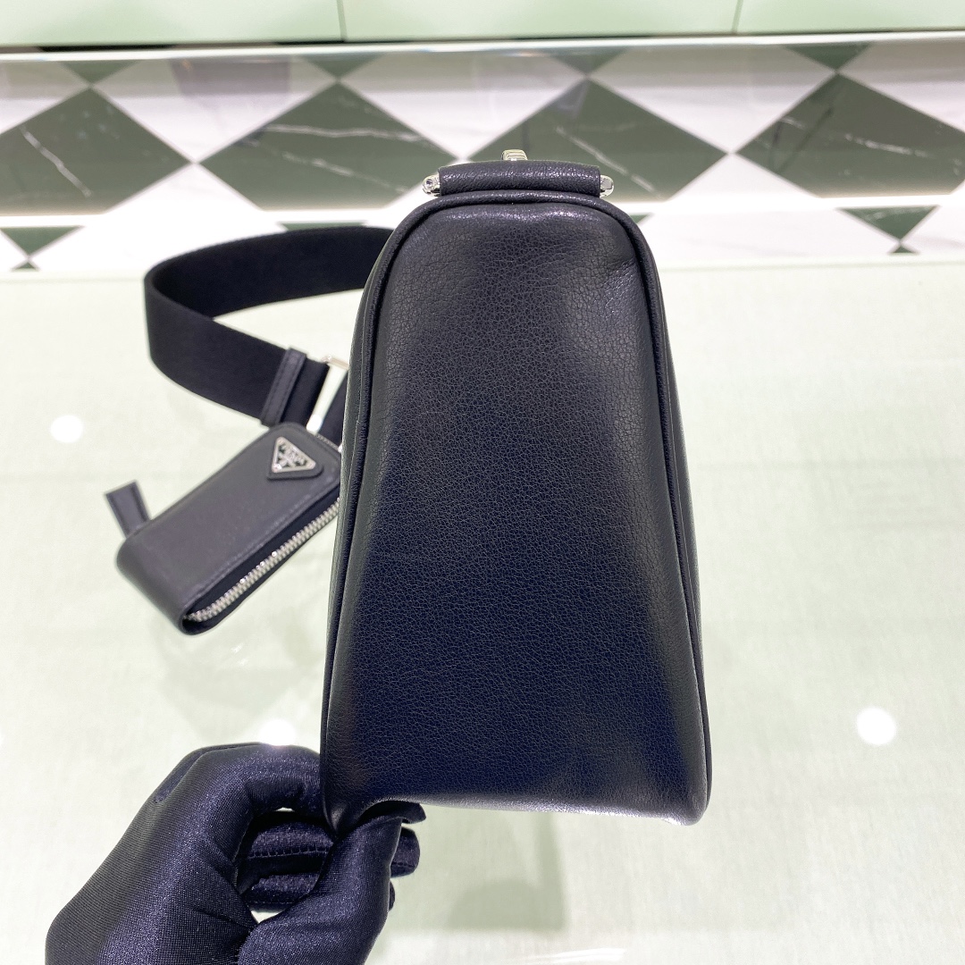 handbags prada 1BH190 26*14*12 - vstockx