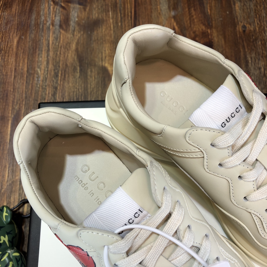Gucci Rhyton sneaker 57 - vstockx