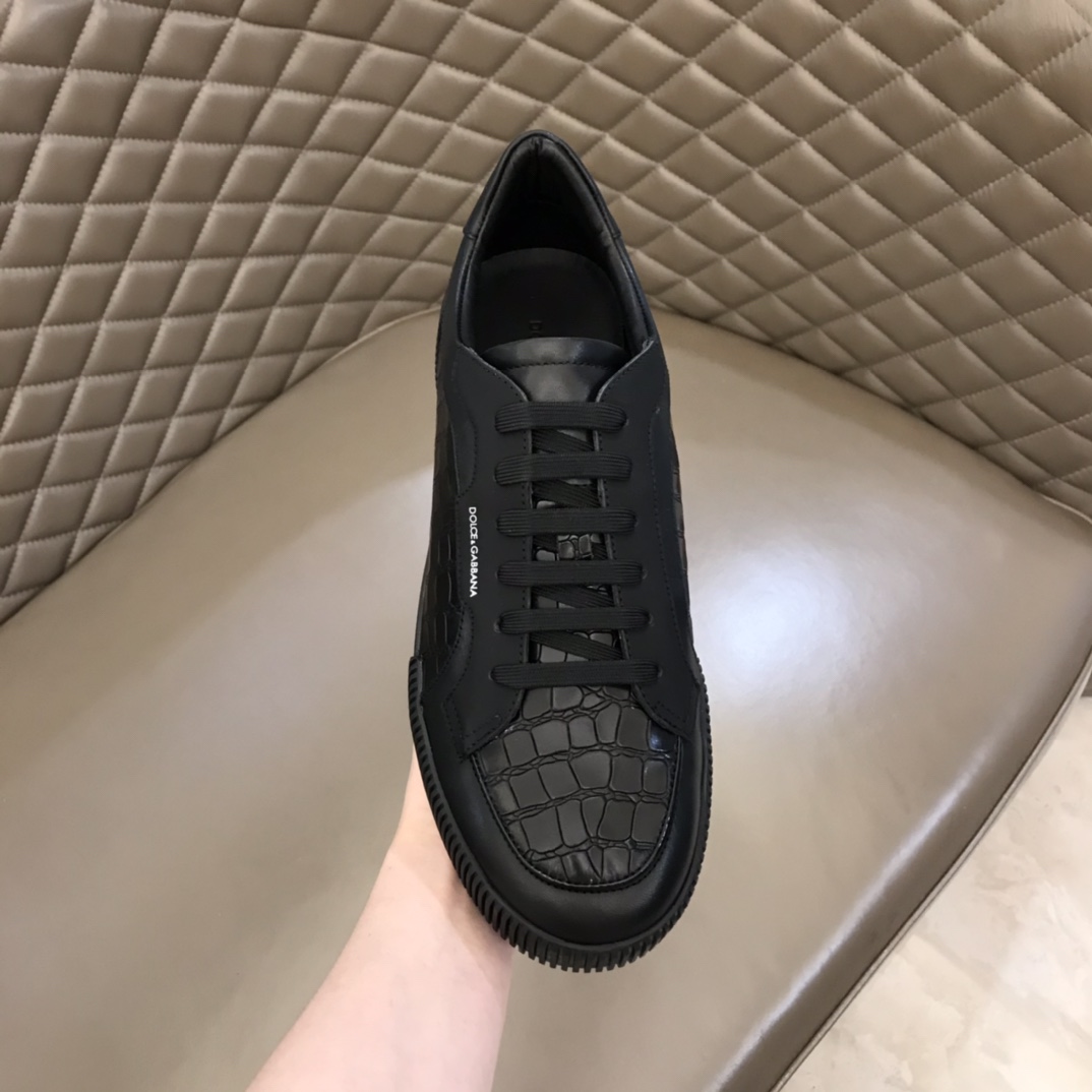Dolce & Gabbana Low Tops Sneakers 19 - vstockx