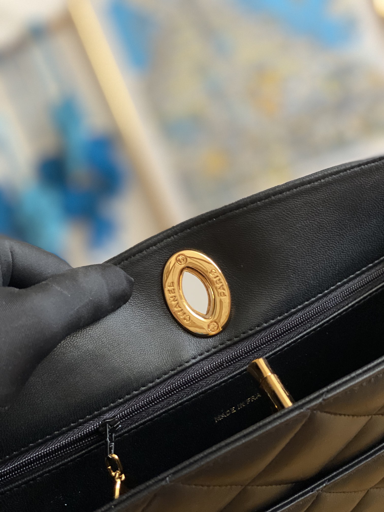 Handbag Chanel A98 size 28*9 *23 cm - vstockx