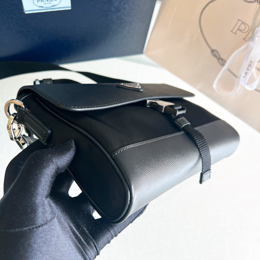 handbags prada 2VD044 20*15.*4 - vstockx