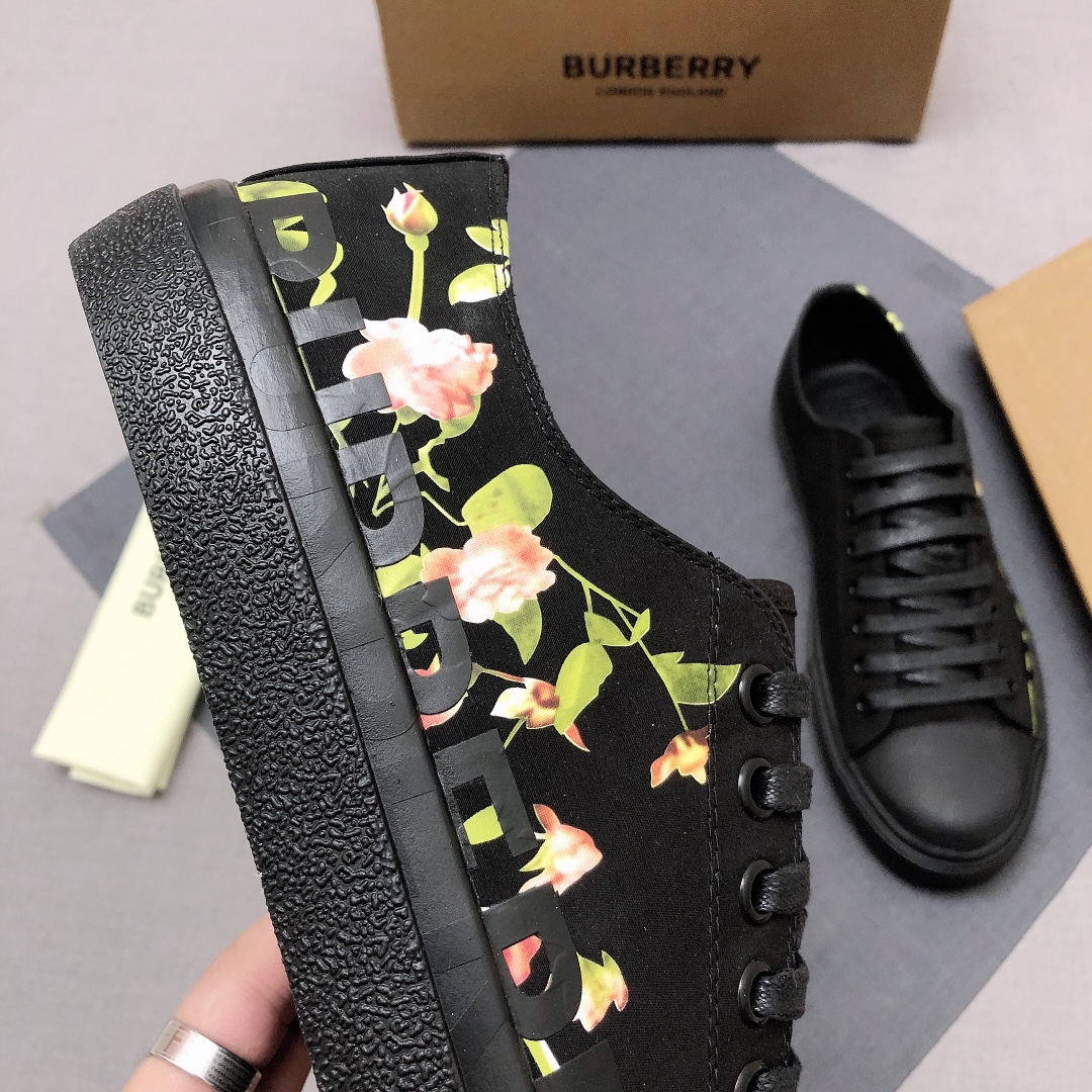 Burberry Perforated Check Sneaker 9 - vstockx