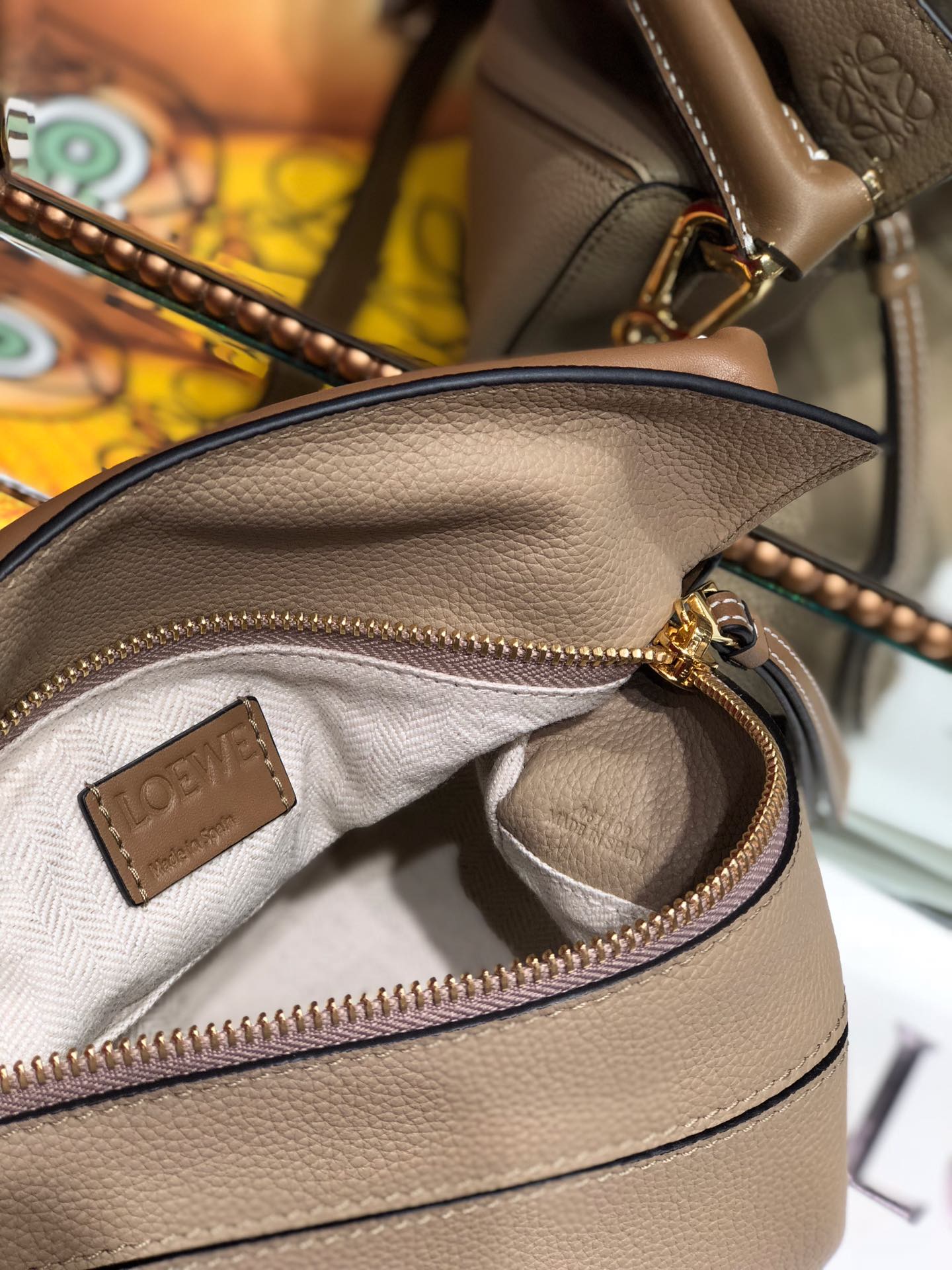 Handbags LOEWE ZP size:2414-11 cm - vstockx