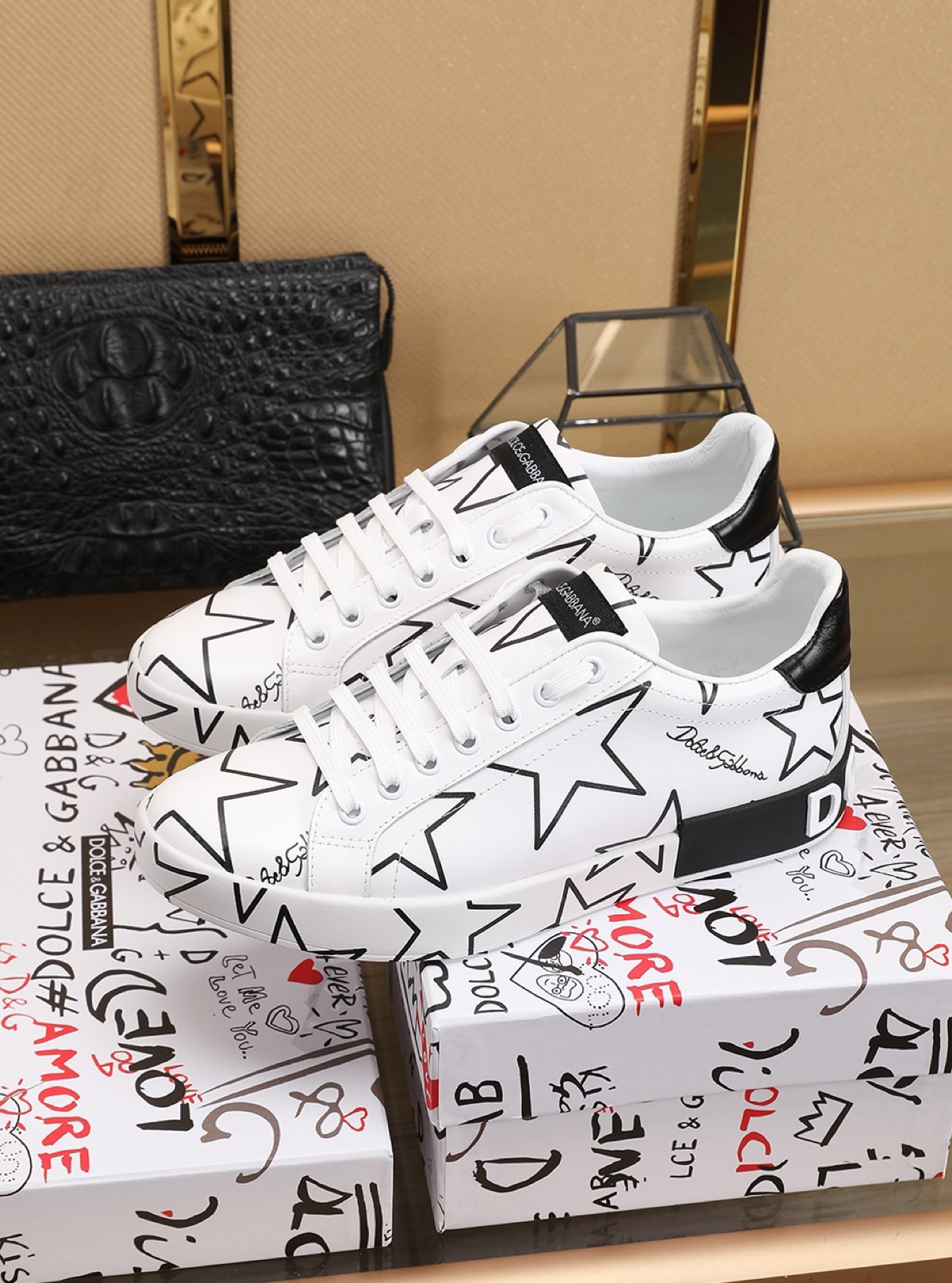 Dolce & Gabbana Low Tops Sneakers 70 - vstockx