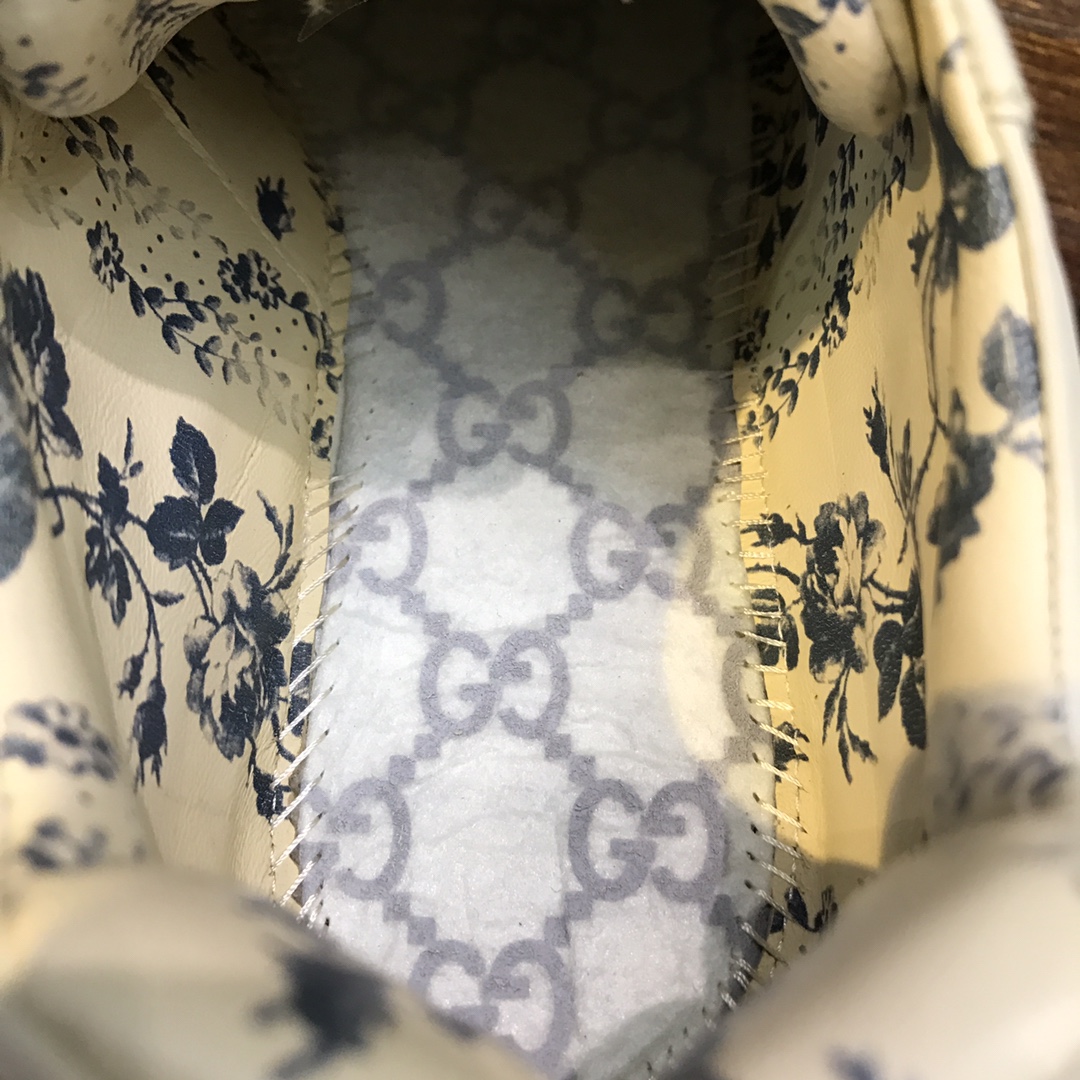 Gucci Rhyton sneaker 42 - vstockx