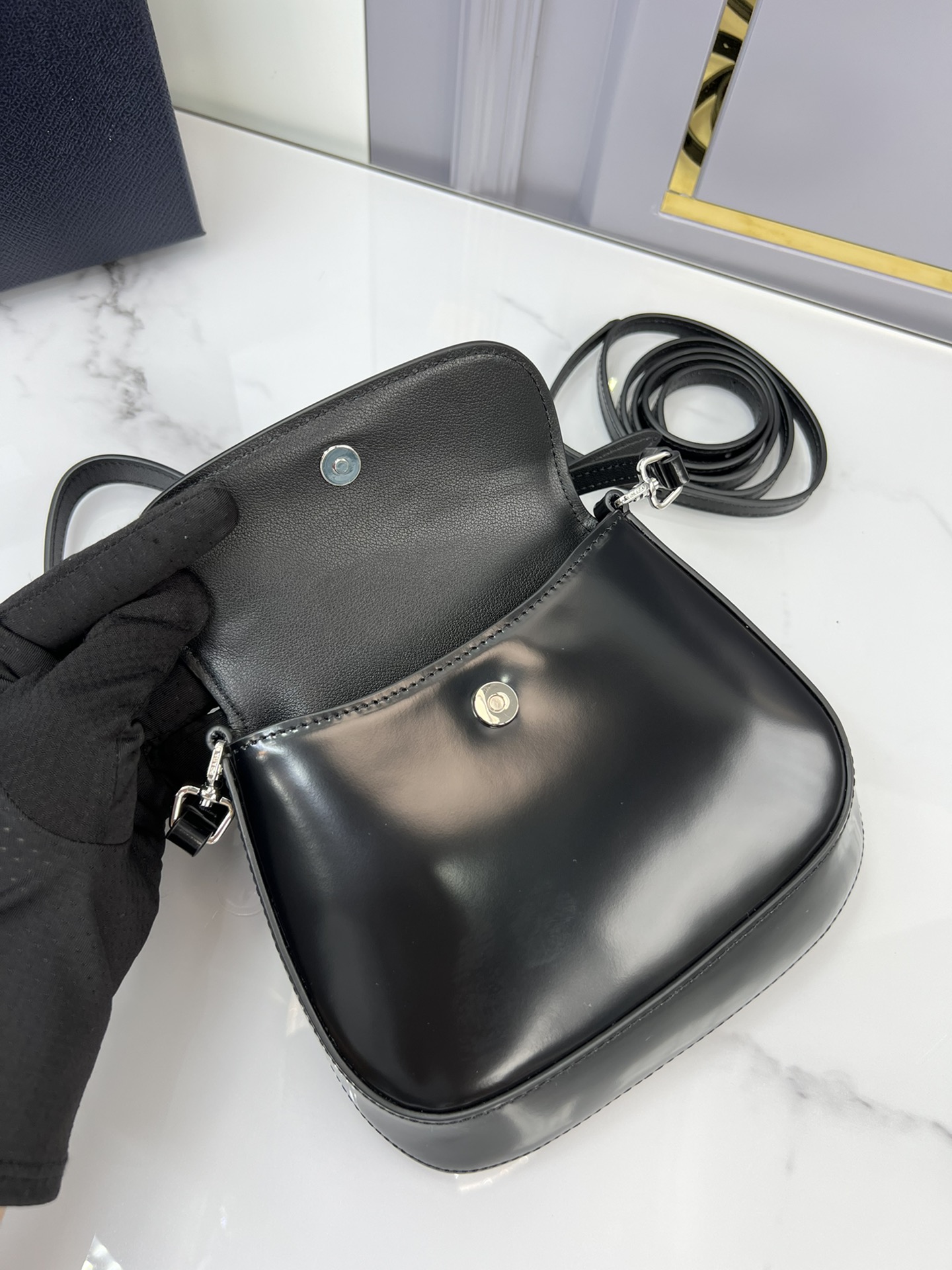 handbags prada 1BH188 17*14.5*7 - vstockx