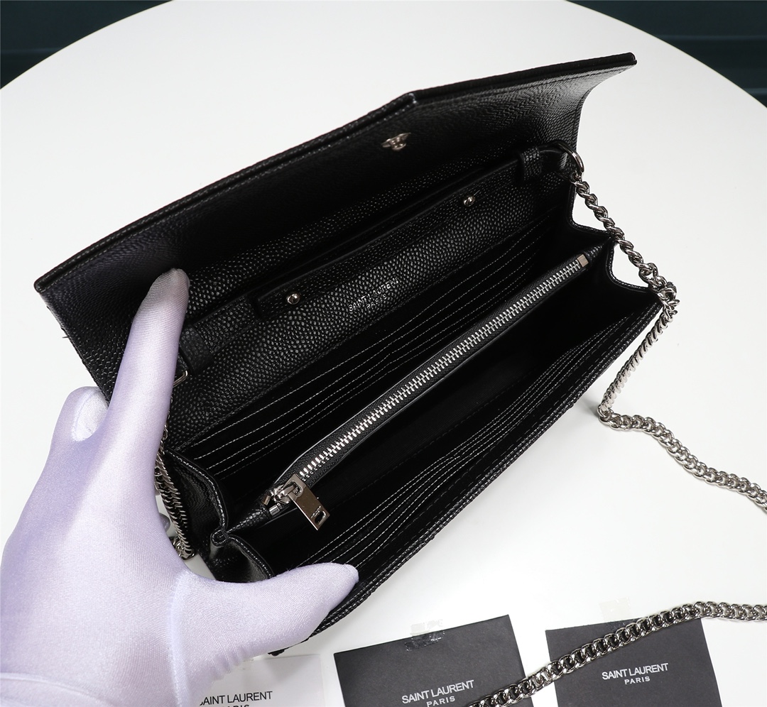 Handbags SAINT LAURENT 26801 size 22.5x14x4 cm - vstockx