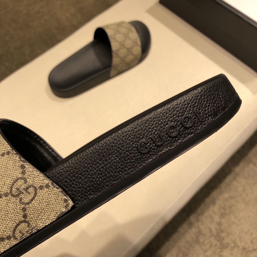 Gucci Slippers 38 - vstockx