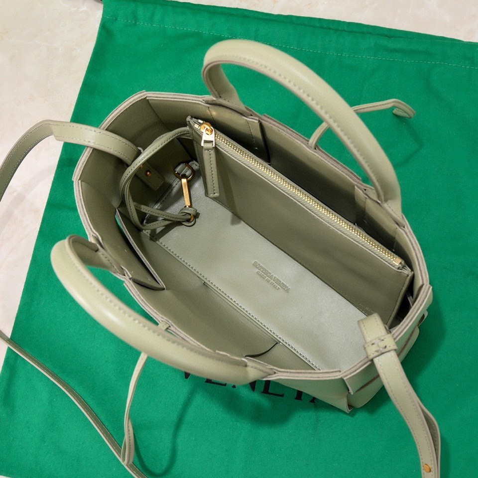 handbags Bottega Veneta 9894# SIZE:25*16*8CM - vstockx