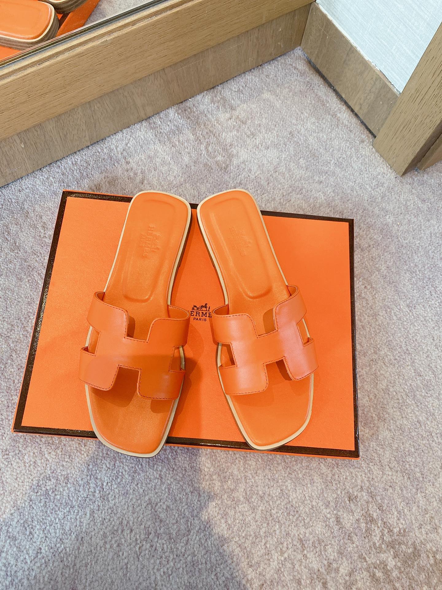 Hermes Sandals 71 - vstockx