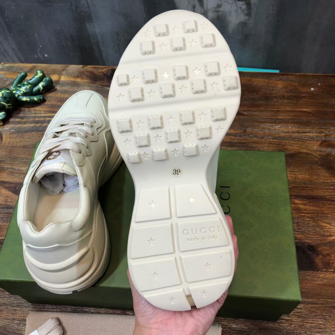 Gucci Rhyton sneaker 19 - vstockx