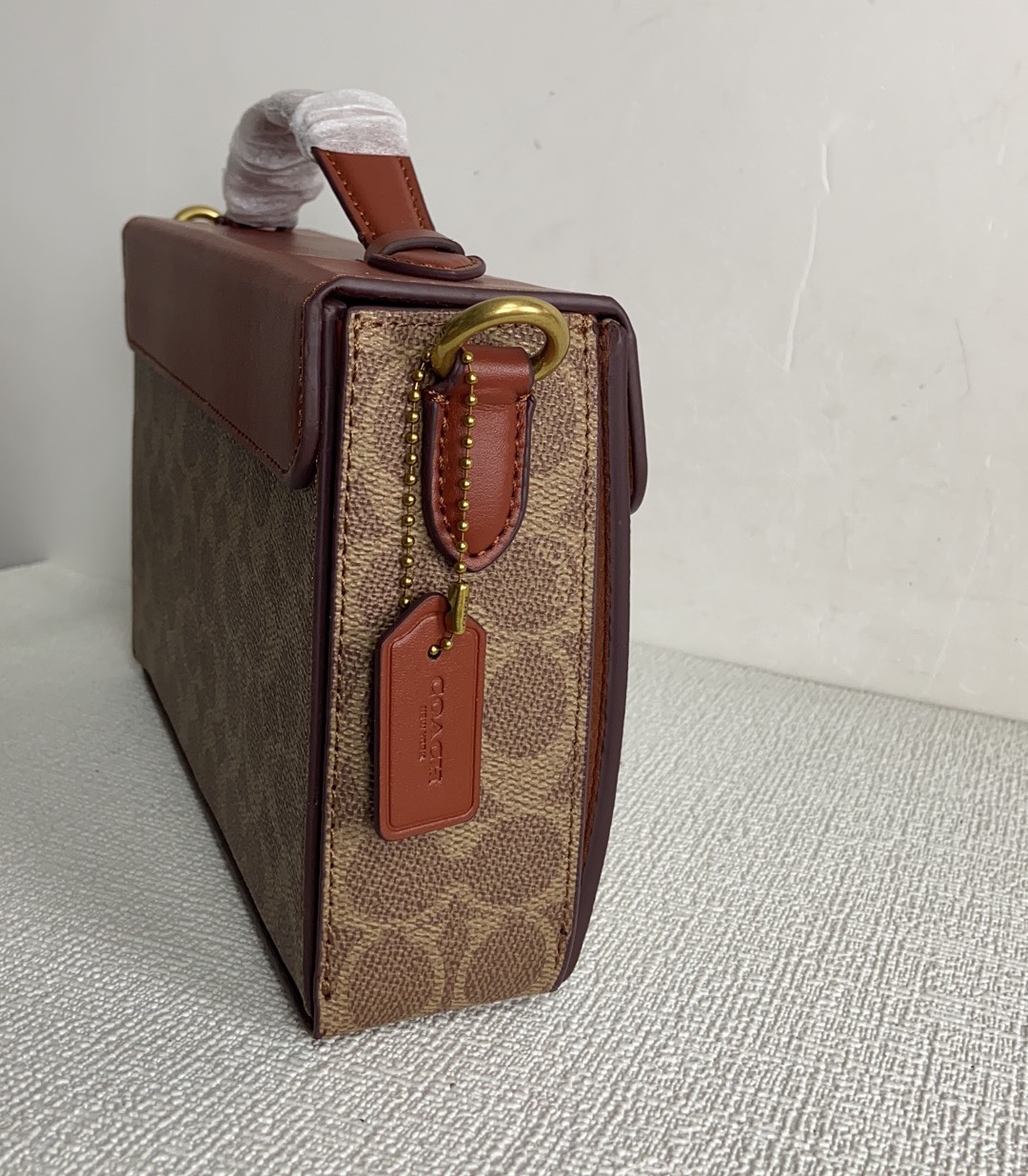 Handbags Coach CH750 size:23*14*5 - vstockx