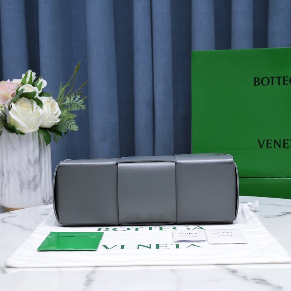 handbags Bottega Veneta 9893# size:30*20*12 - vstockx