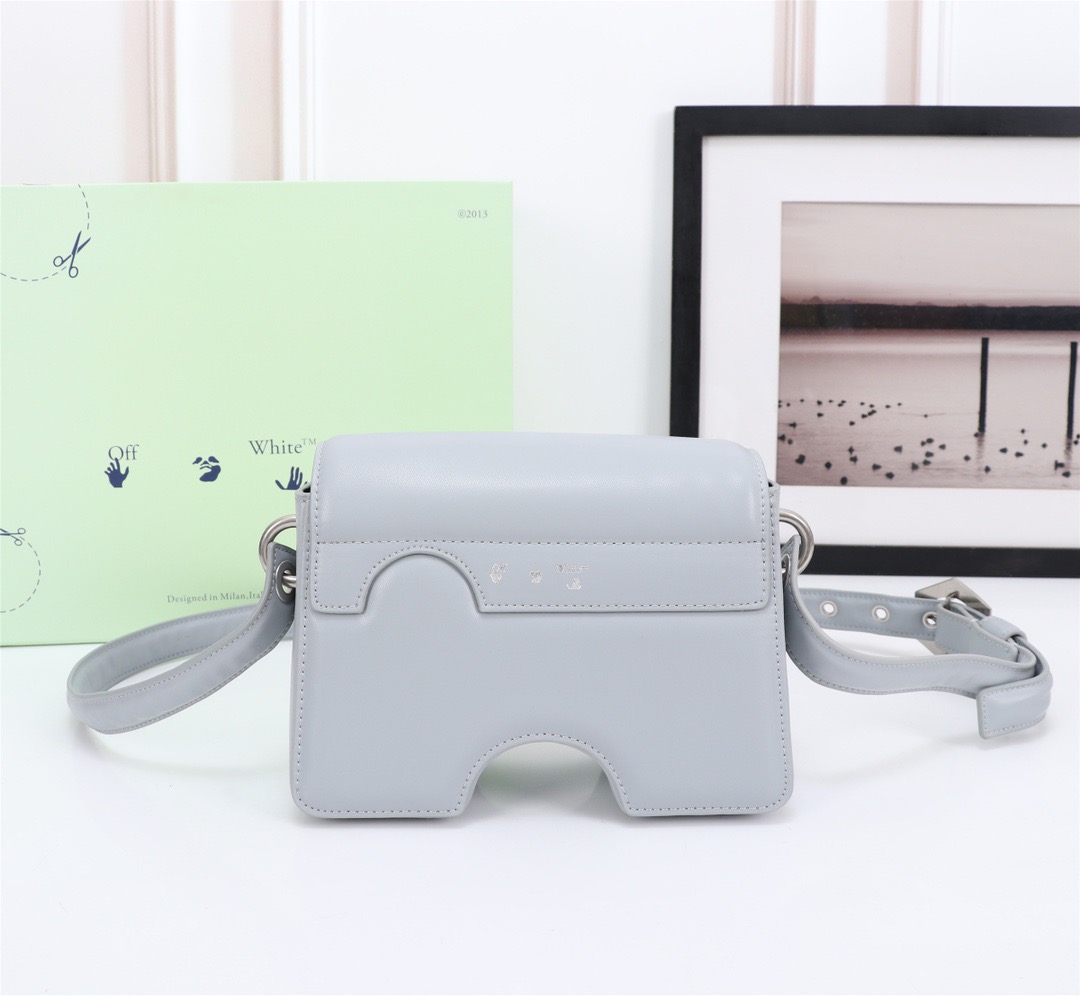 handbags OFF-White 551  6556980  size:22*16*8cm - vstockx