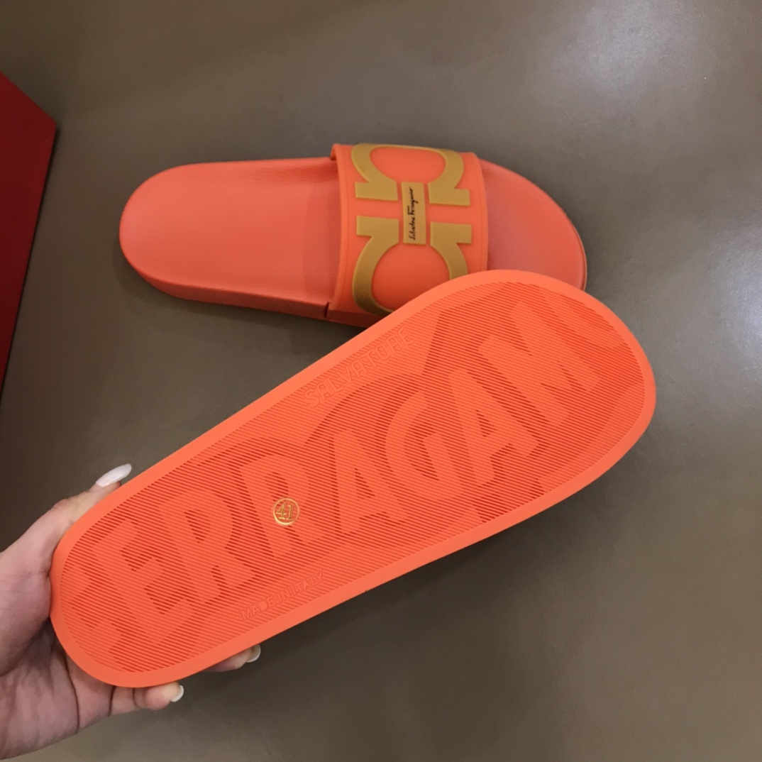 Salvatore Ferragamo Groove Slides 1 - vstockx