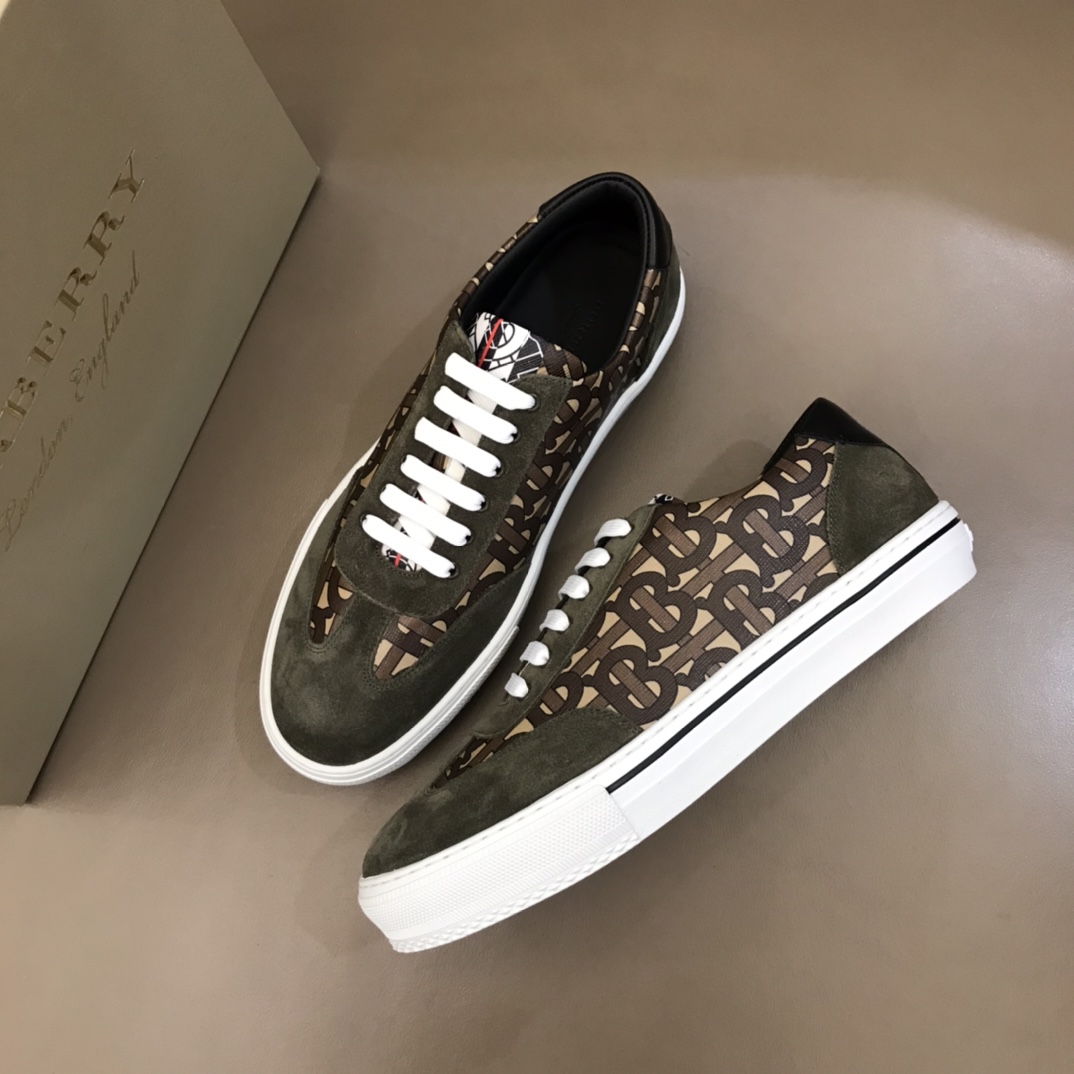 Burberry Perforated Check Sneaker 52 - vstockx