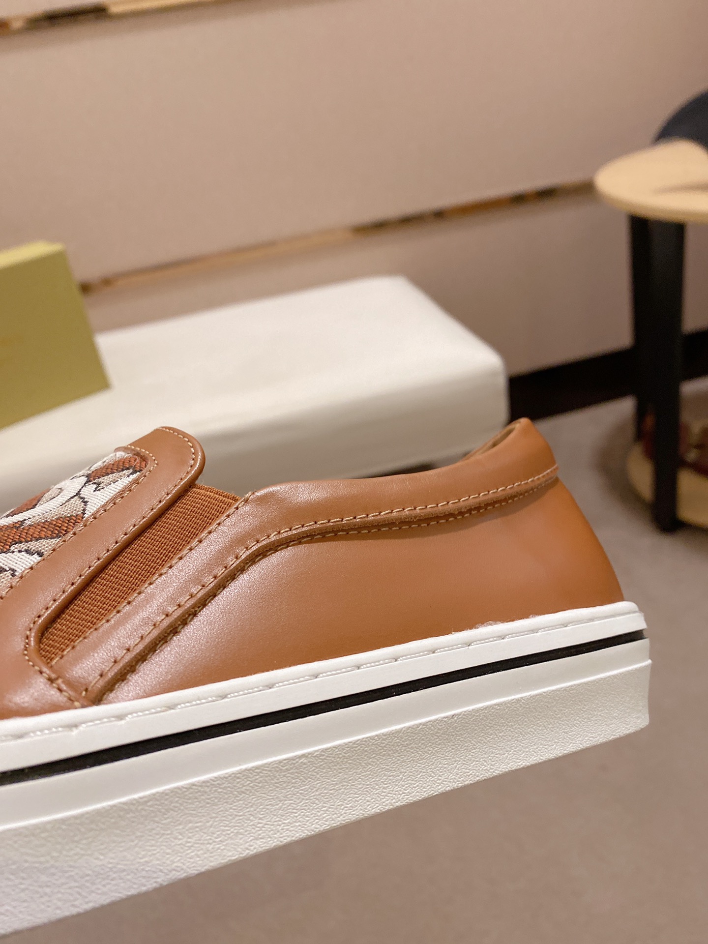 Burberry Perforated Check Sneaker 23 - vstockx