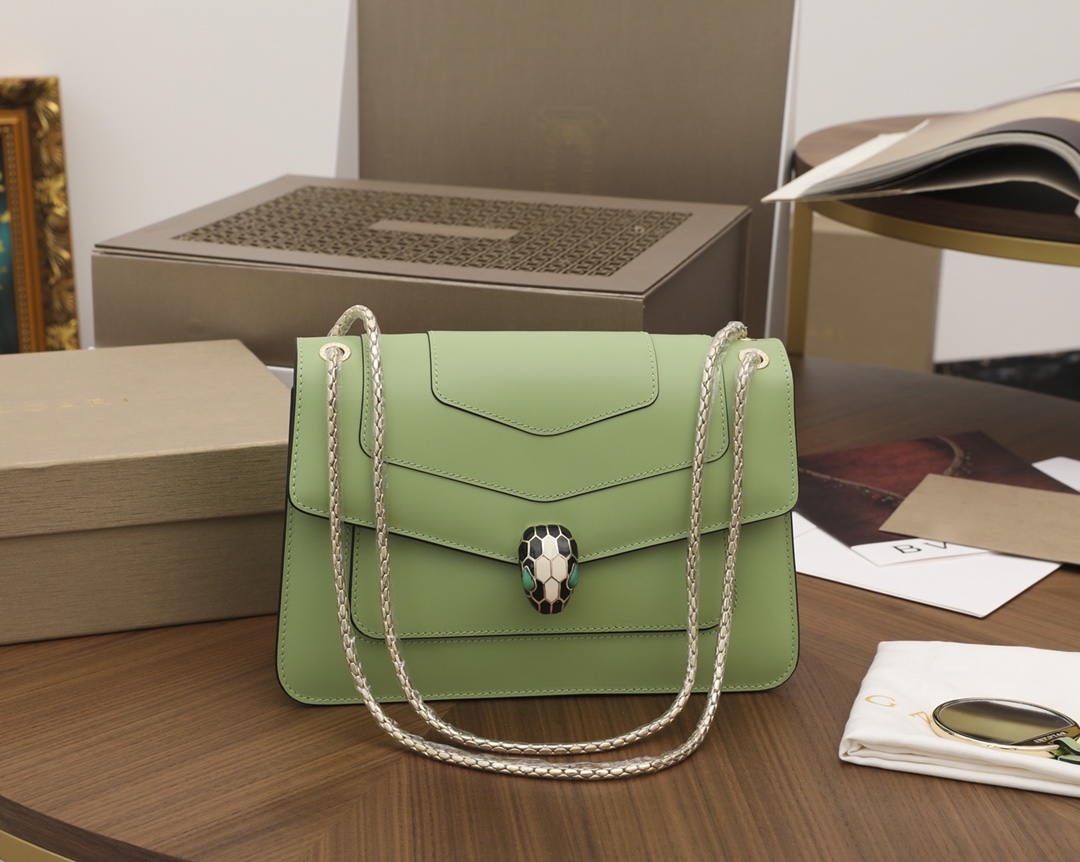 Handbags Bvlgari 29032391050 size:25*17*8 cm - vstockx