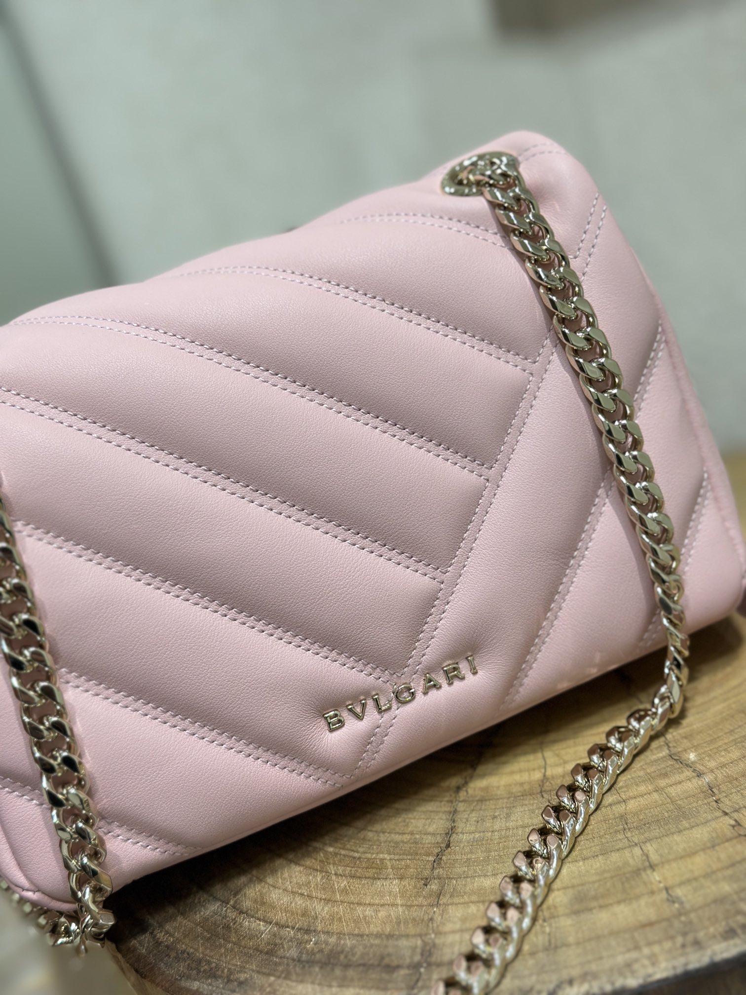 Handbags Bvlgari 287993 size:22.5*15*10 cm - vstockx